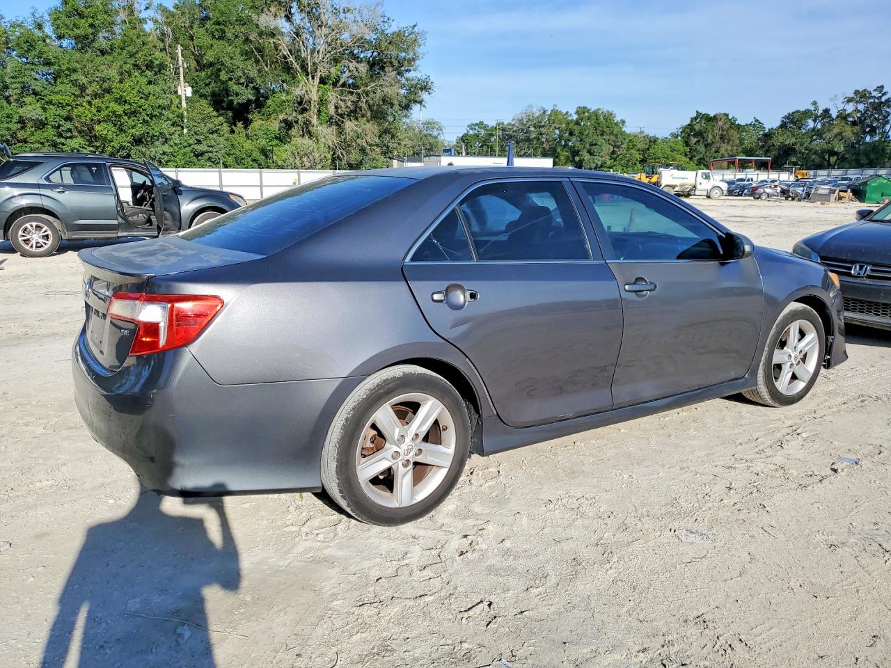 2012 Toyota Camry Se Gray vin: 4T1BF1FK3CU165068