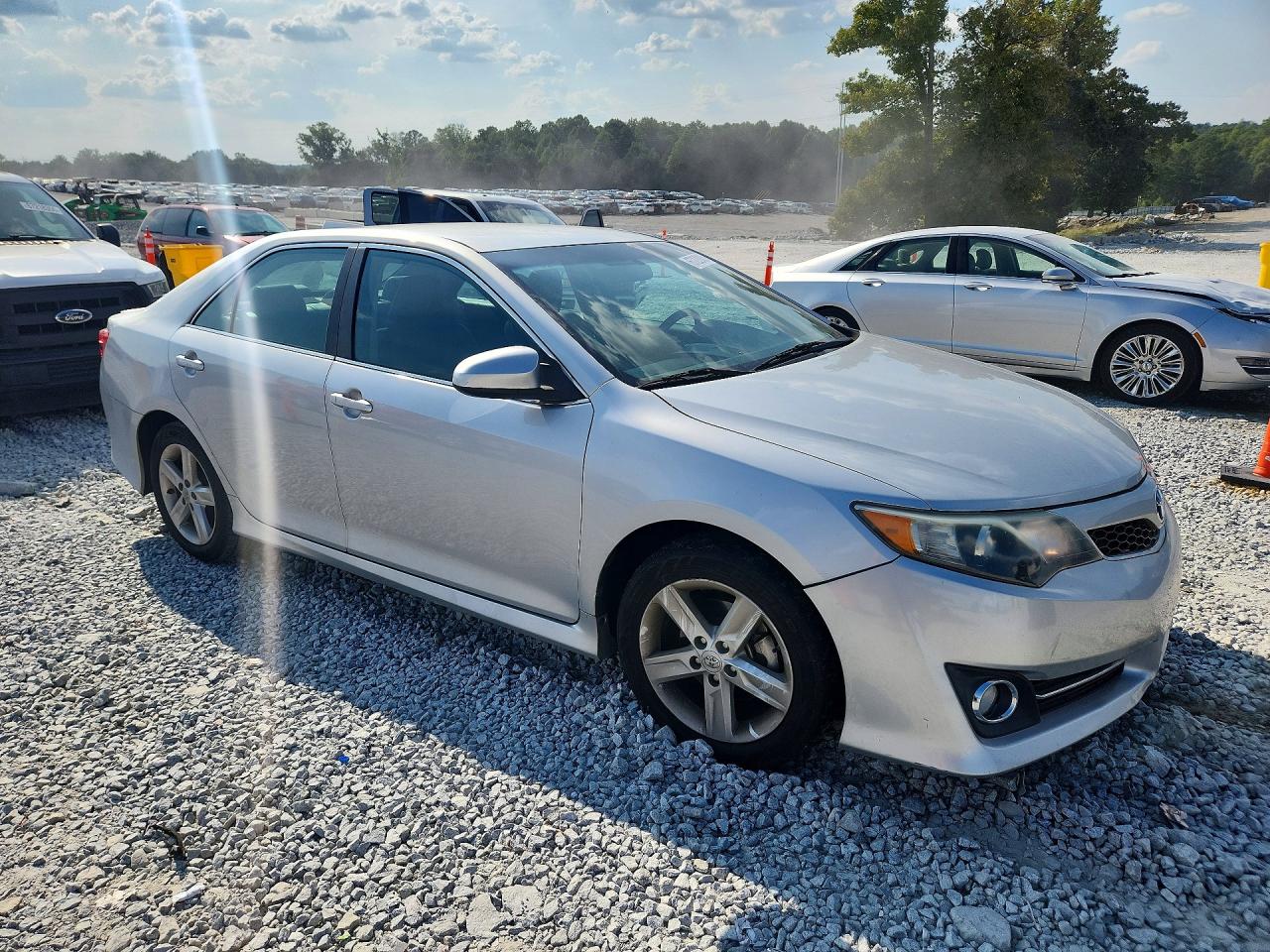 2012 Toyota Camry Se Silver vin: 4T1BF1FK3CU197938