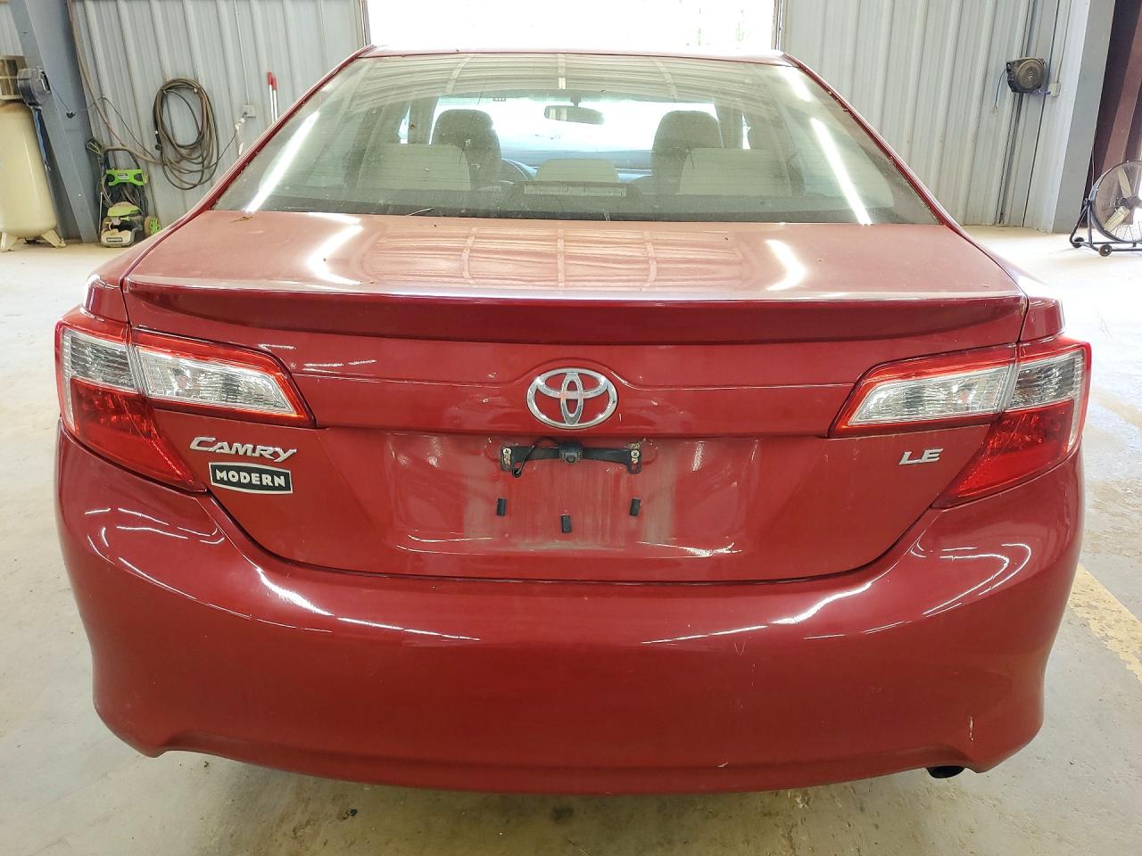 2012 Toyota Camry Le Red vin: 4T1BF1FK3CU503584