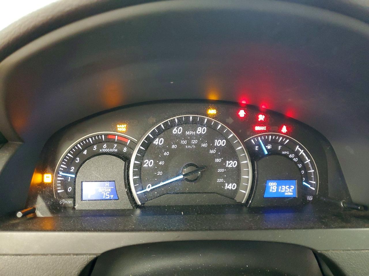 2012 Toyota Camry Le Red vin: 4T1BF1FK3CU503584
