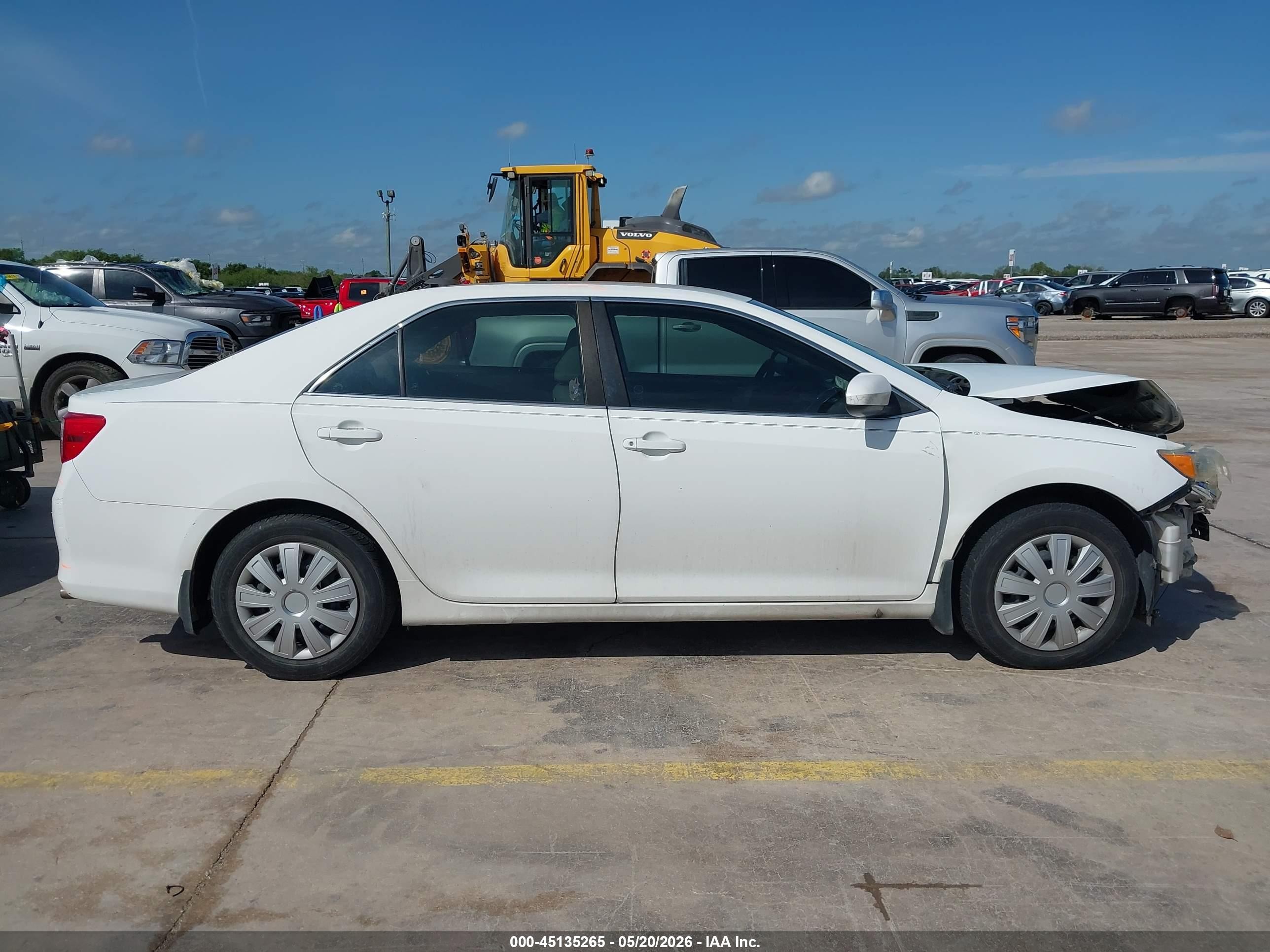 2012 Toyota Camry L Beige vin: 4T1BF1FK3CU506162