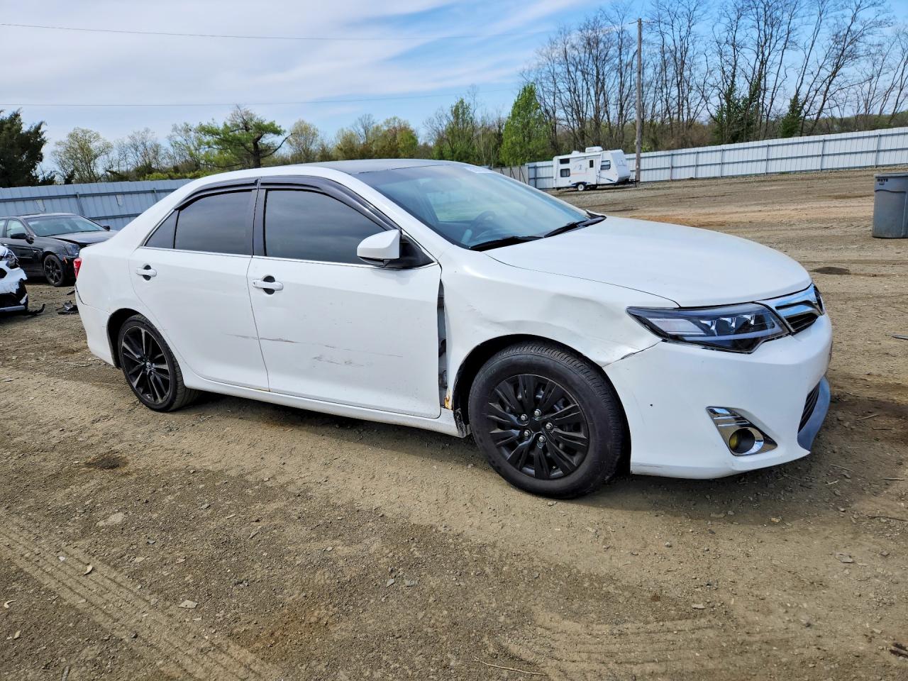 2012 Toyota Camry L White vin: 4T1BF1FK3CU506405