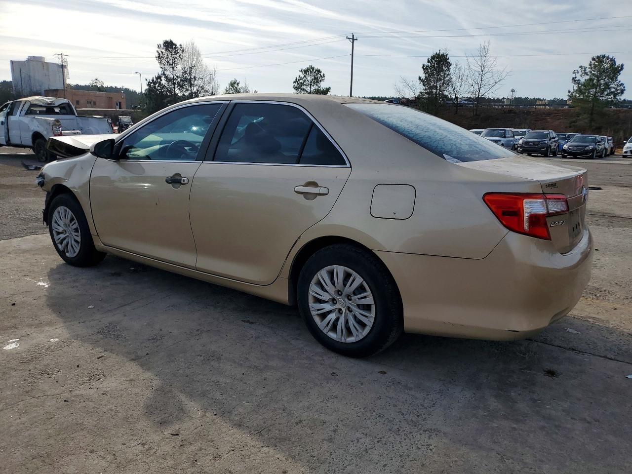 2012 Toyota Camry L Gold vin: 4T1BF1FK3CU522989