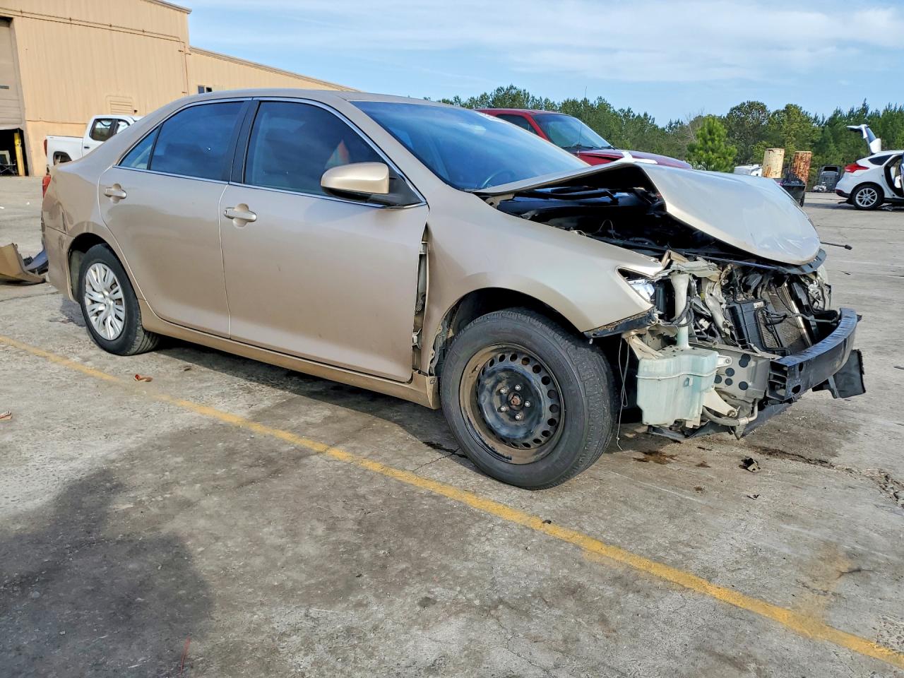 2012 Toyota Camry L Gold vin: 4T1BF1FK3CU522989