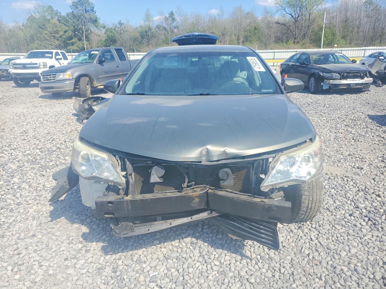 2012 Toyota Camry Le Gray vin: 4T1BF1FK3CU526086