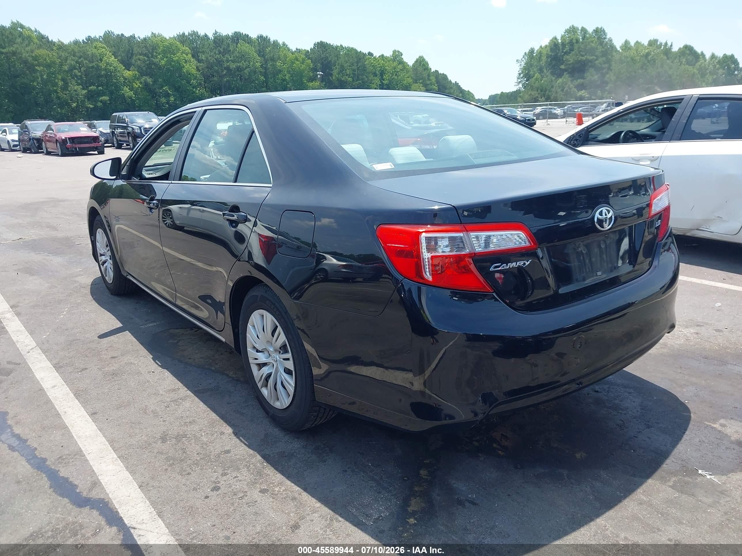 2012 Toyota Camry Le Черный vin: 4T1BF1FK3CU557659
