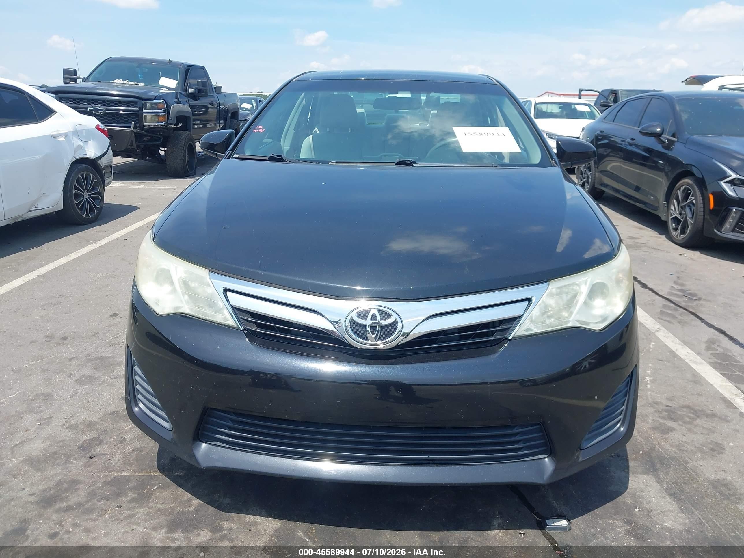 2012 Toyota Camry Le Черный vin: 4T1BF1FK3CU557659