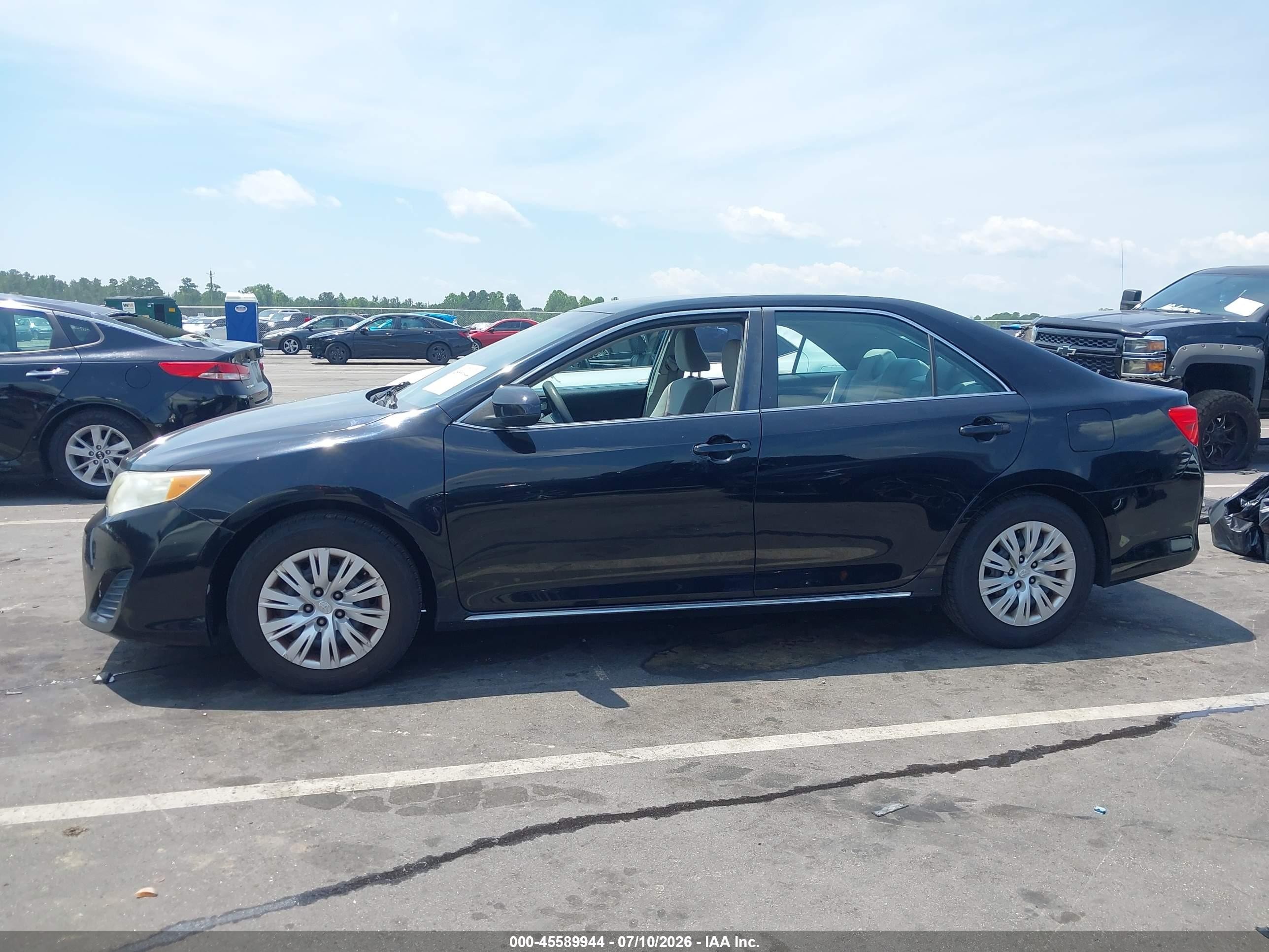 2012 Toyota Camry Le Черный vin: 4T1BF1FK3CU557659
