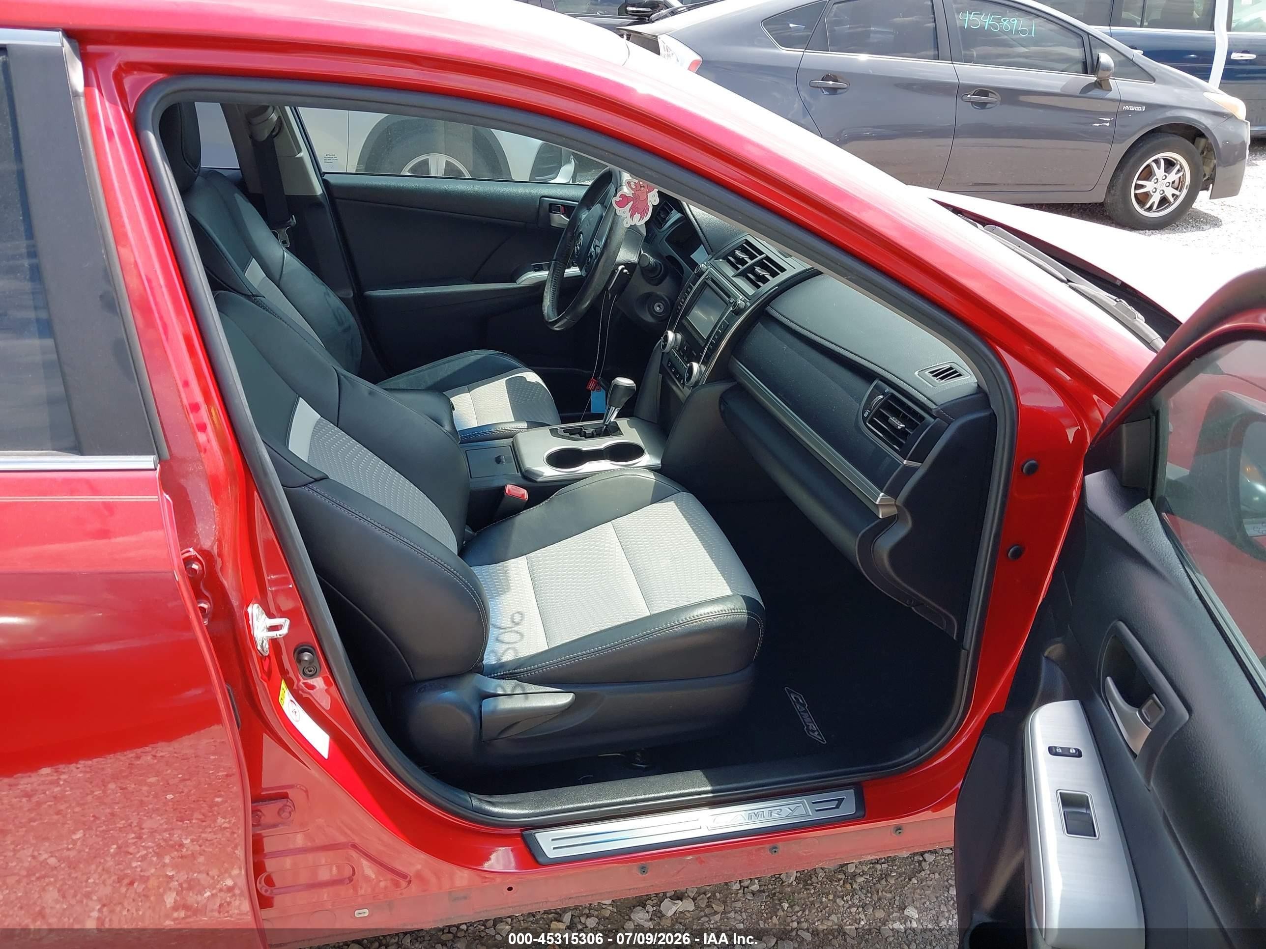 2012 Toyota Camry Se Red vin: 4T1BF1FK3CU564966