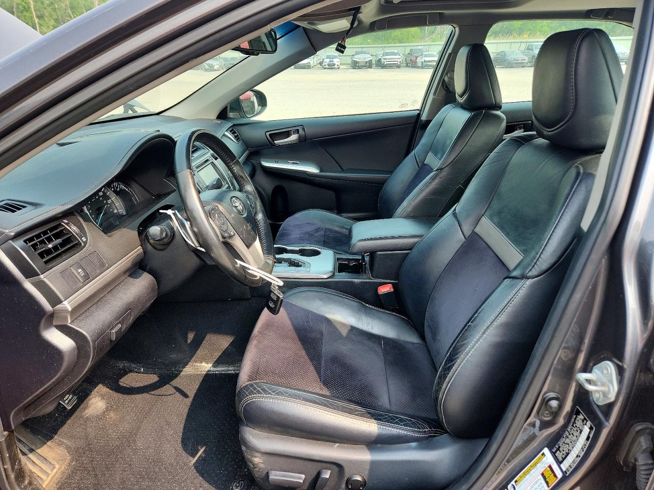 2012 Toyota Camry Se Gray vin: 4T1BF1FK3CU570072