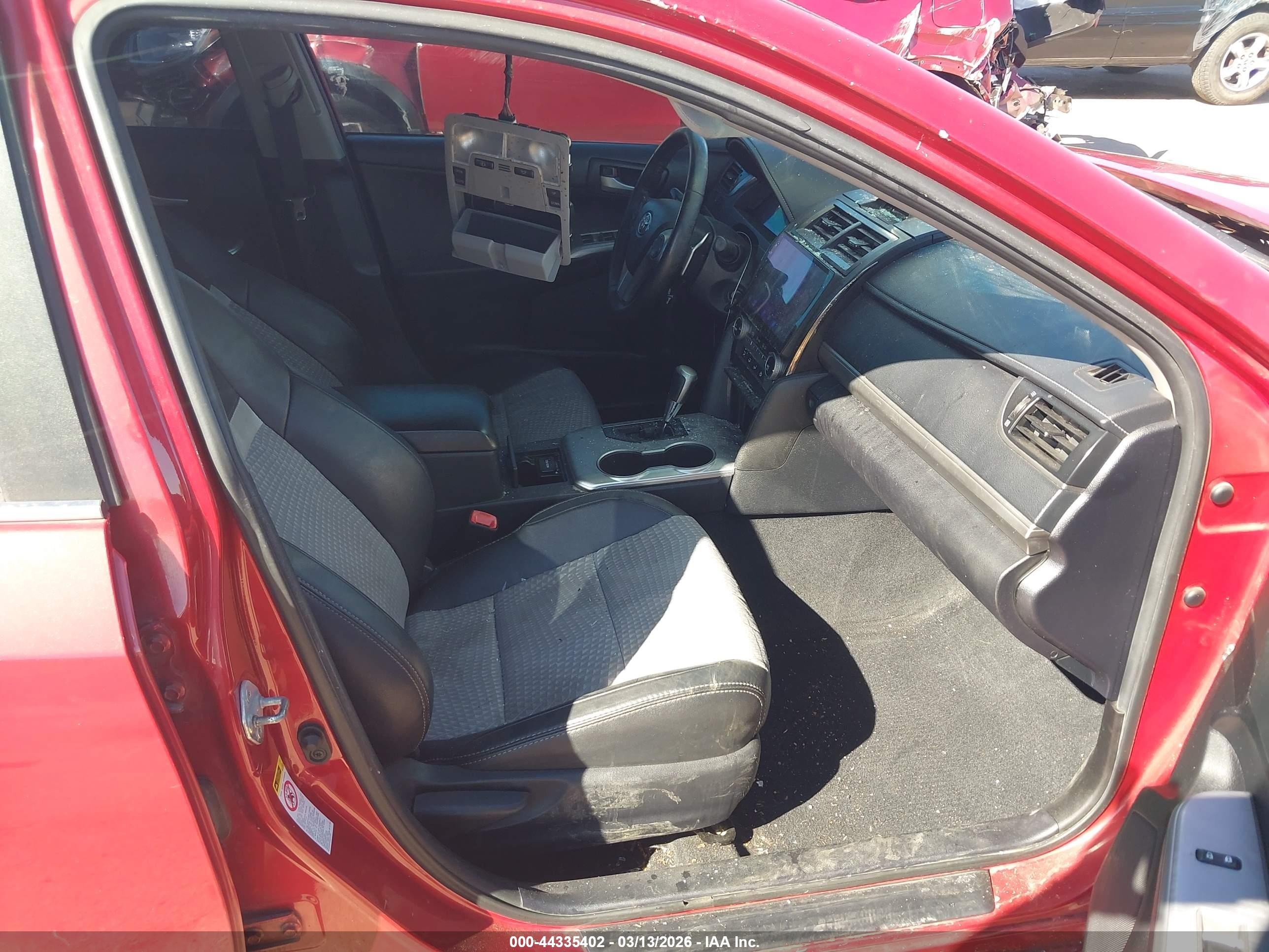 2012 Toyota Camry Se Red vin: 4T1BF1FK3CU570167