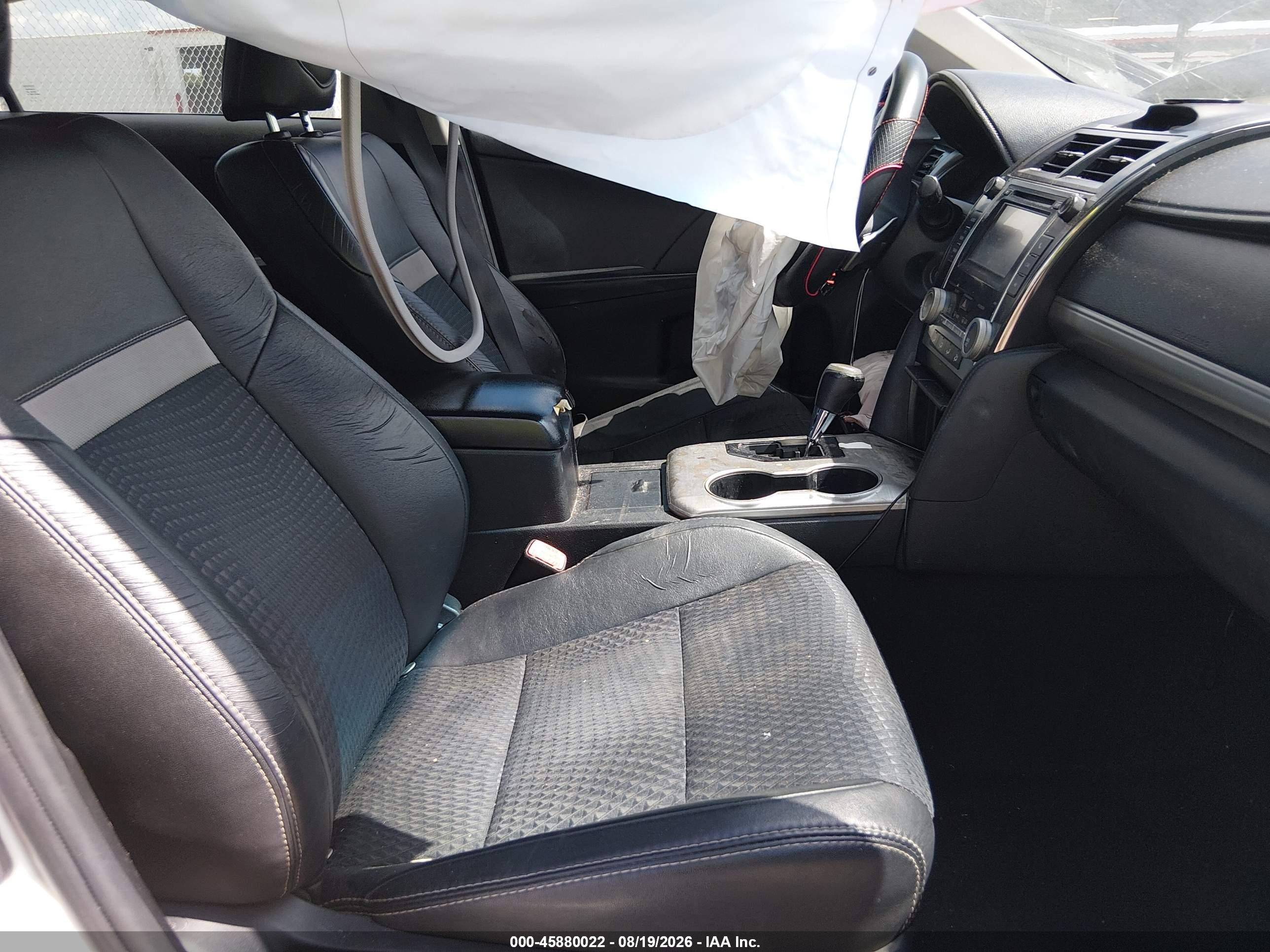 2012 Toyota Camry Se White vin: 4T1BF1FK3CU572324