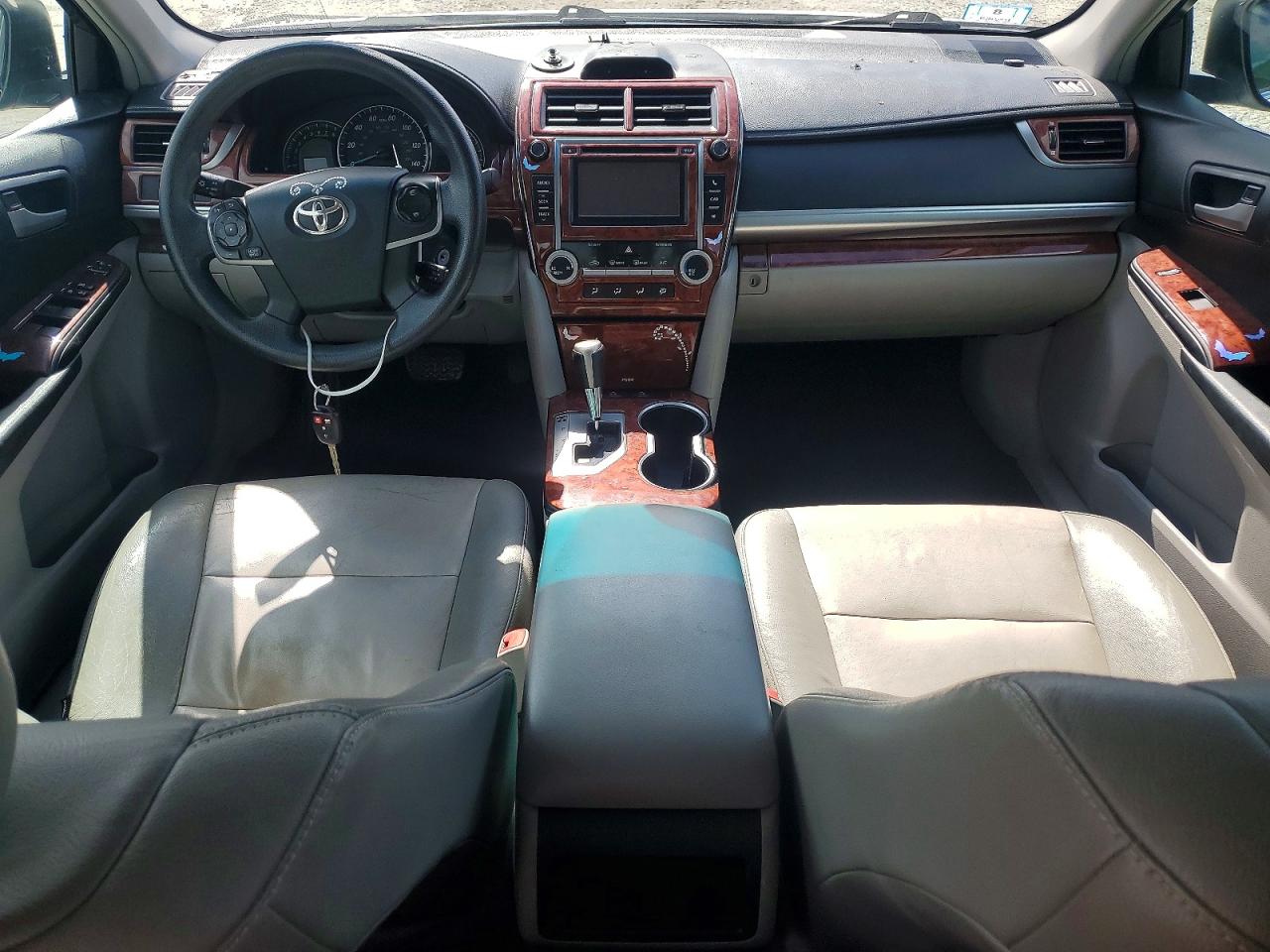 2012 Toyota Camry Le Белый vin: 4T1BF1FK3CU595215