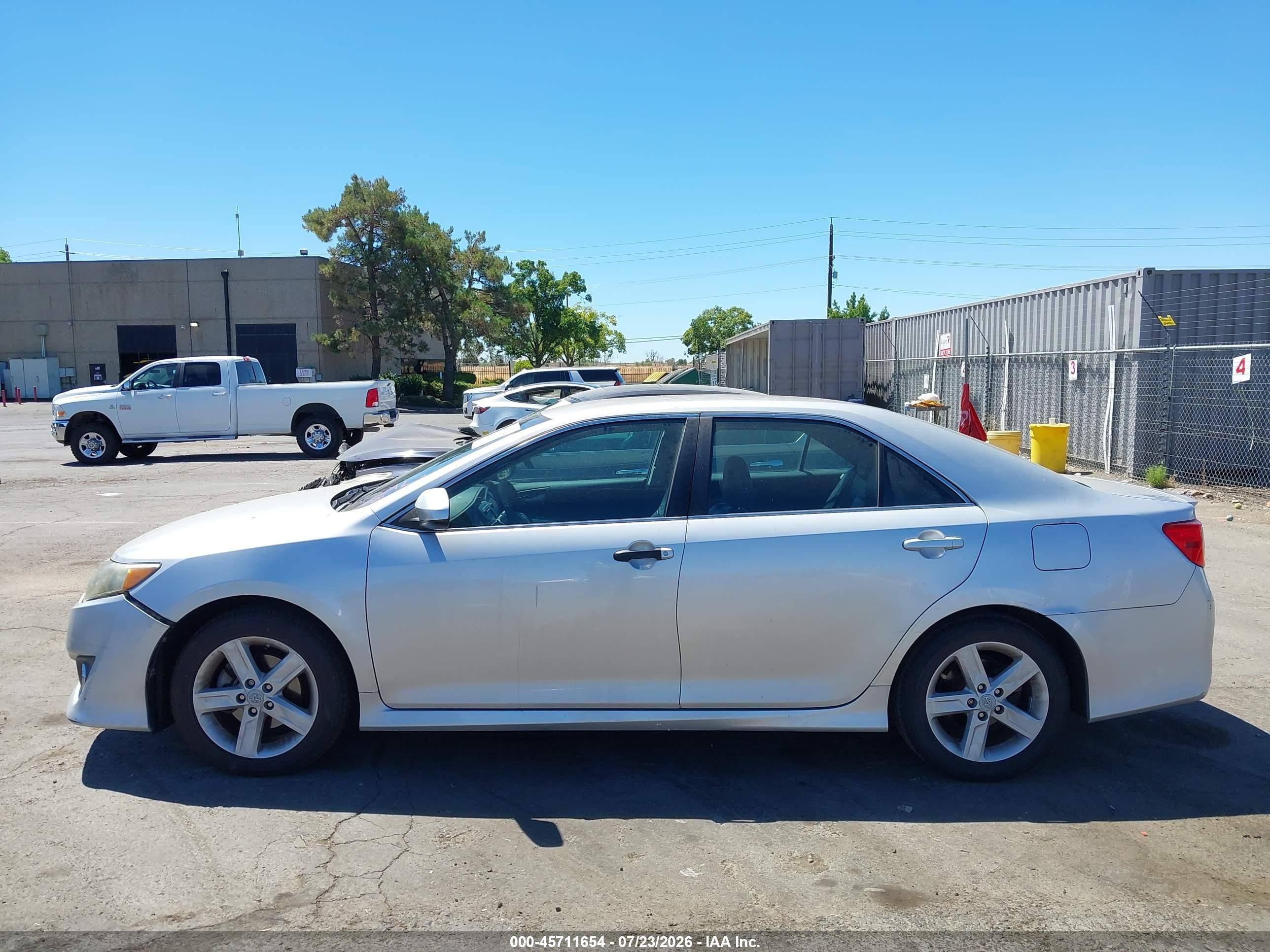 2012 Toyota Camry Se Серебряный vin: 4T1BF1FK3CU599653