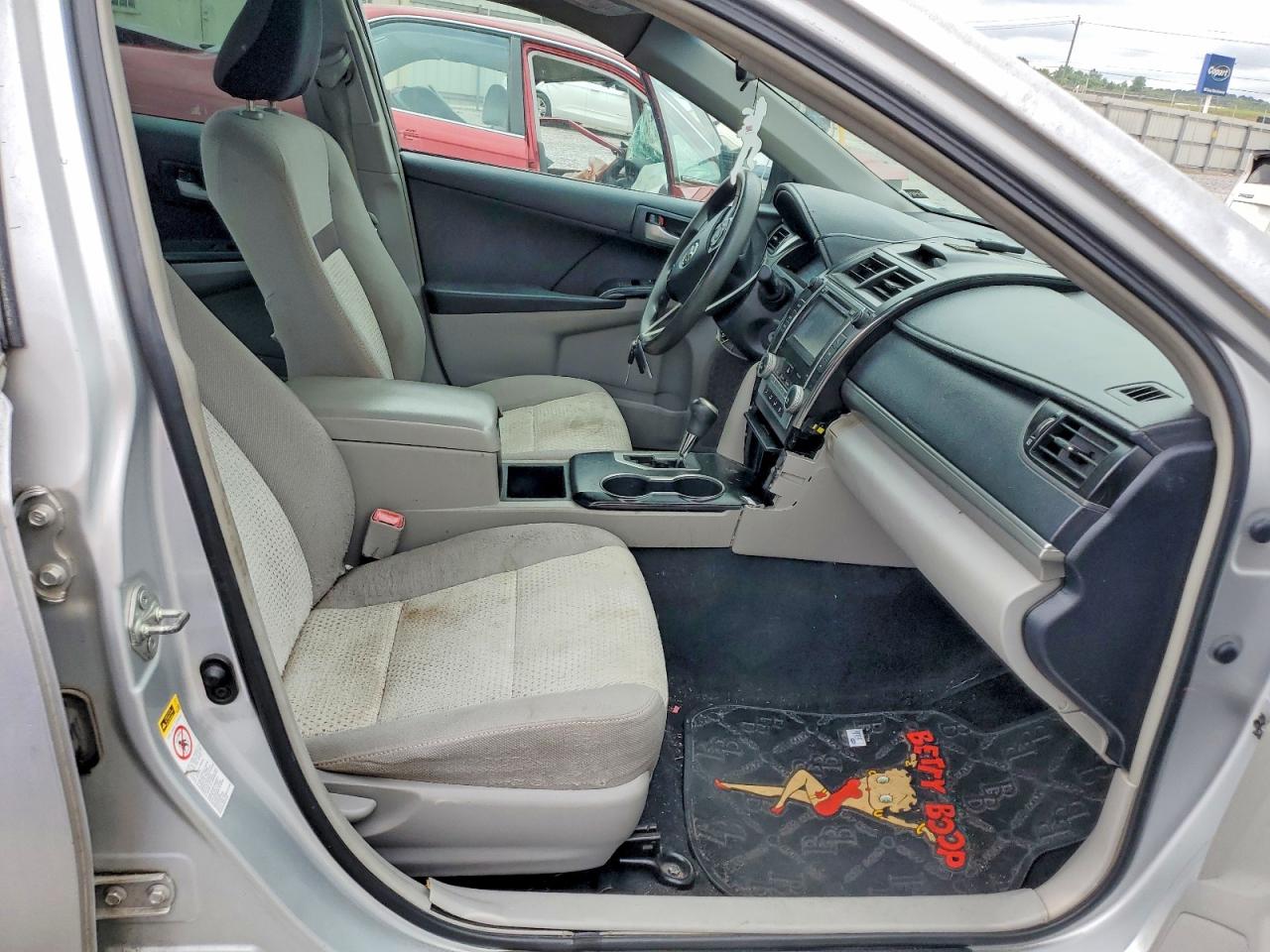 2012 Toyota Camry L Silver vin: 4T1BF1FK3CU628701