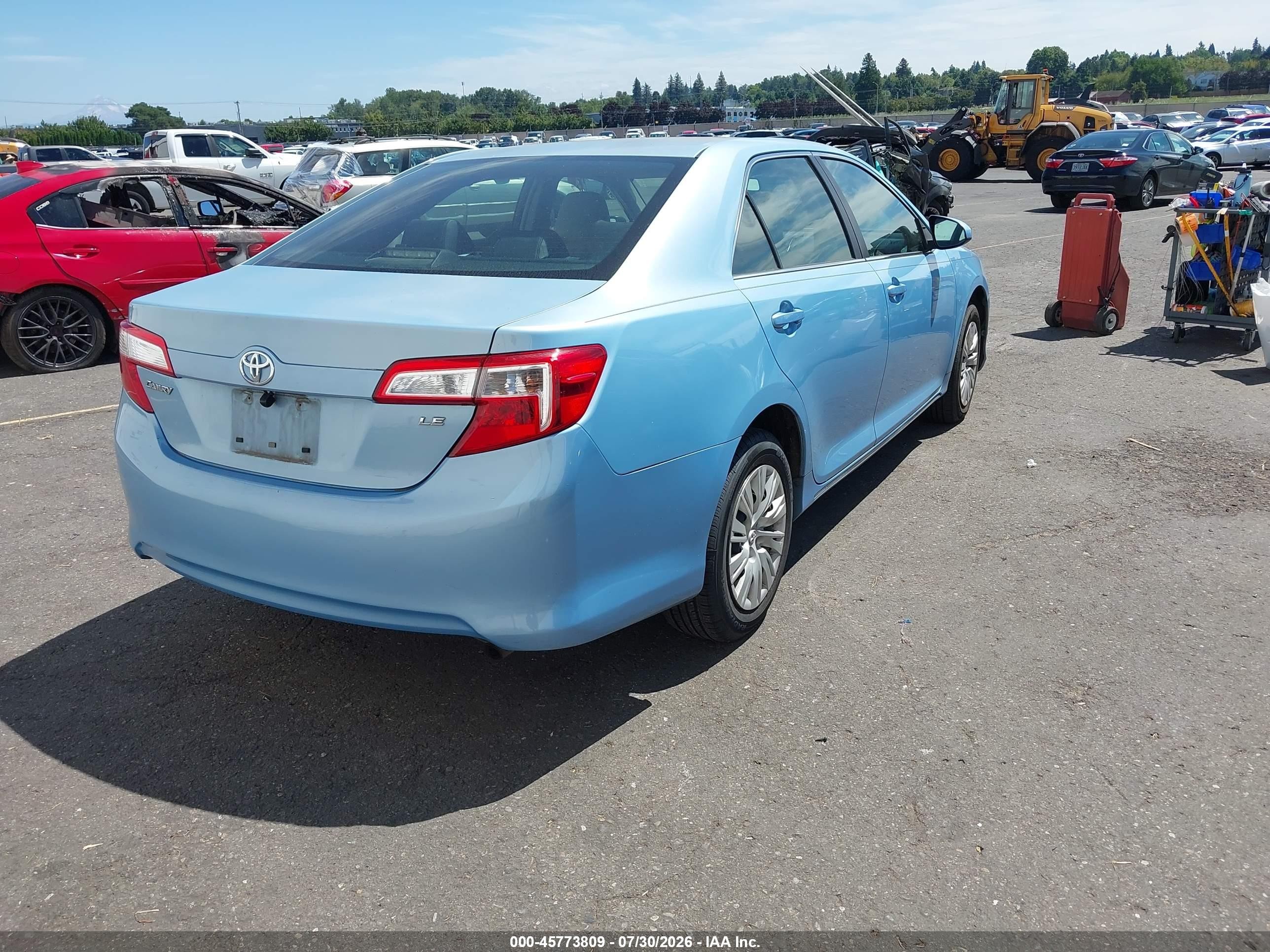 2012 Toyota Camry Le Blue vin: 4T1BF1FK3CU631081