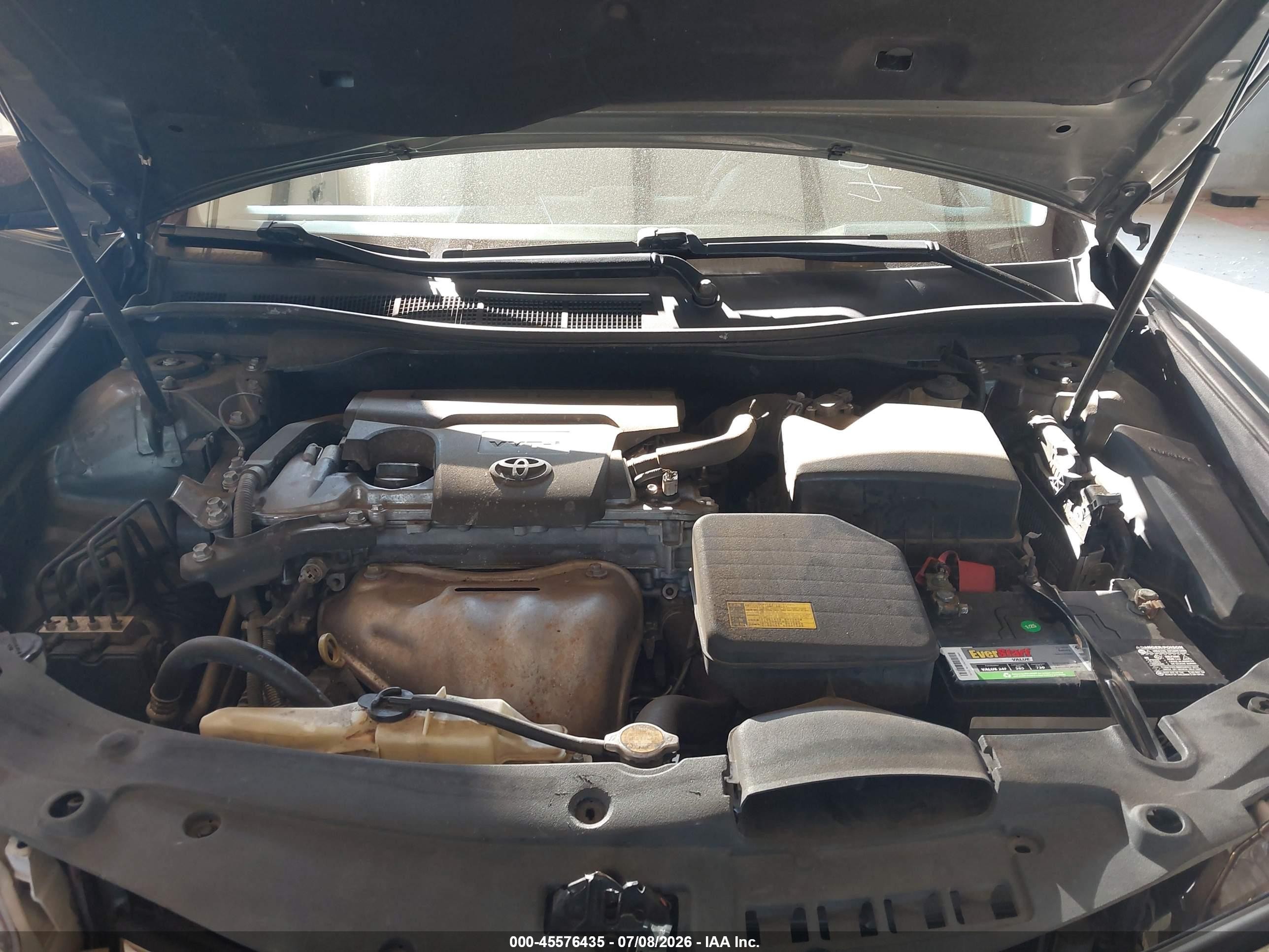 2012 Toyota Camry Le Серебряный vin: 4T1BF1FK3CU633946