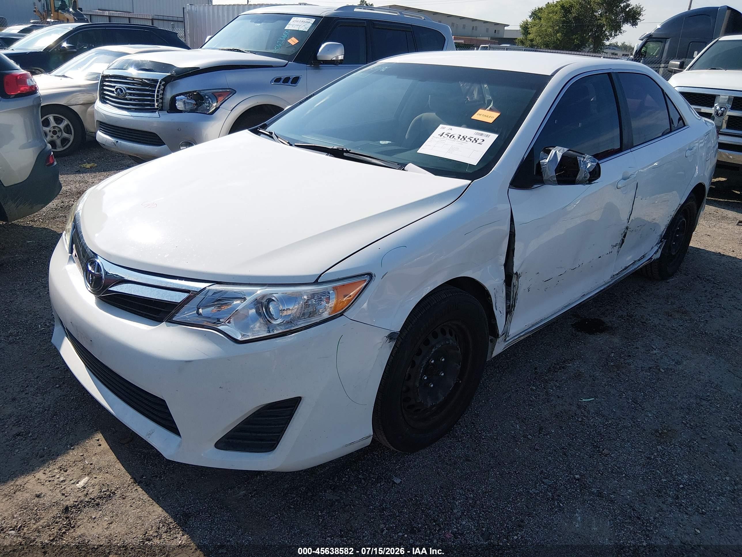 2013 Toyota Camry Le Белый vin: 4T1BF1FK3DU205893
