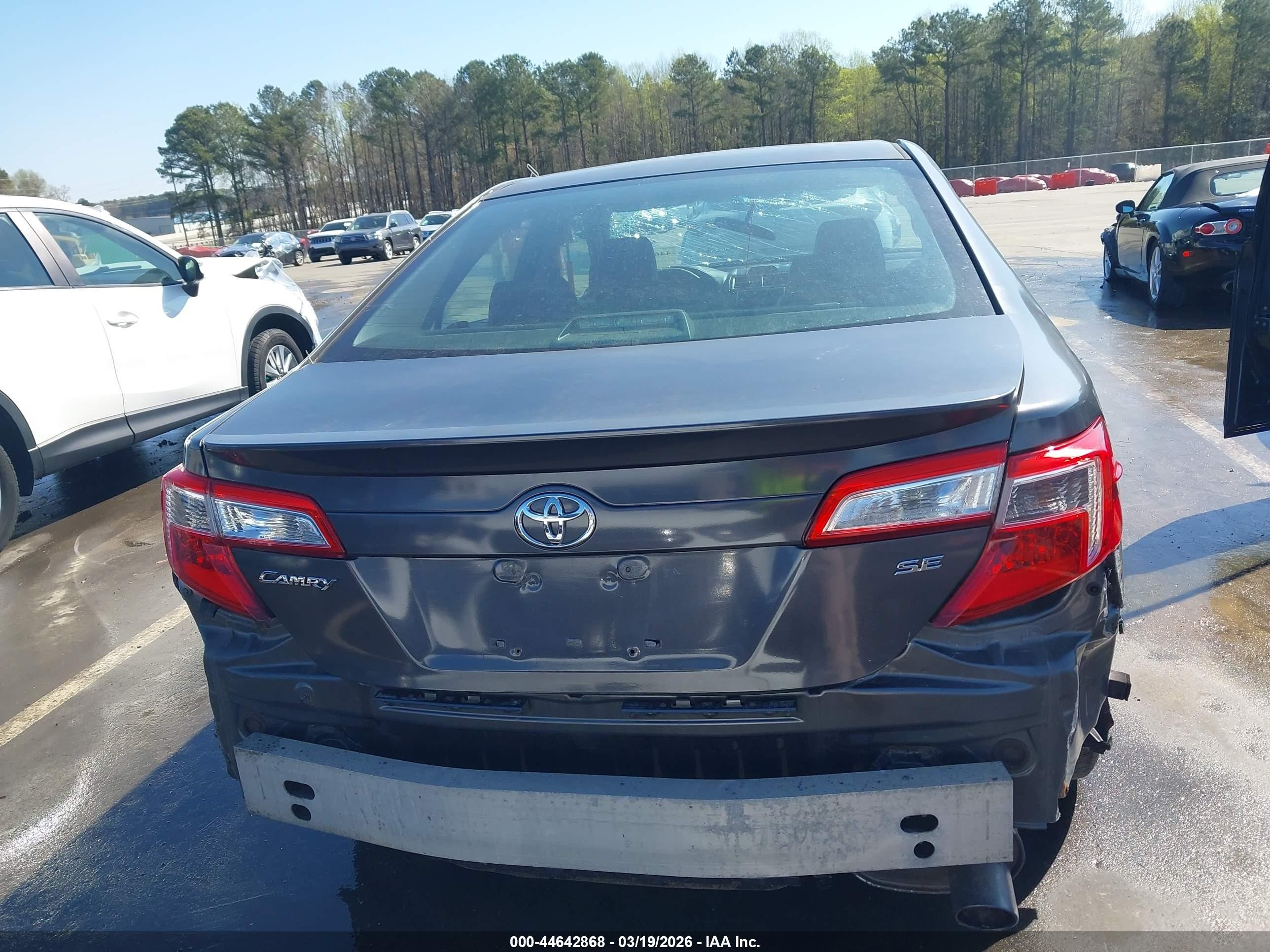 2013 Toyota Camry Se Gray vin: 4T1BF1FK3DU213783