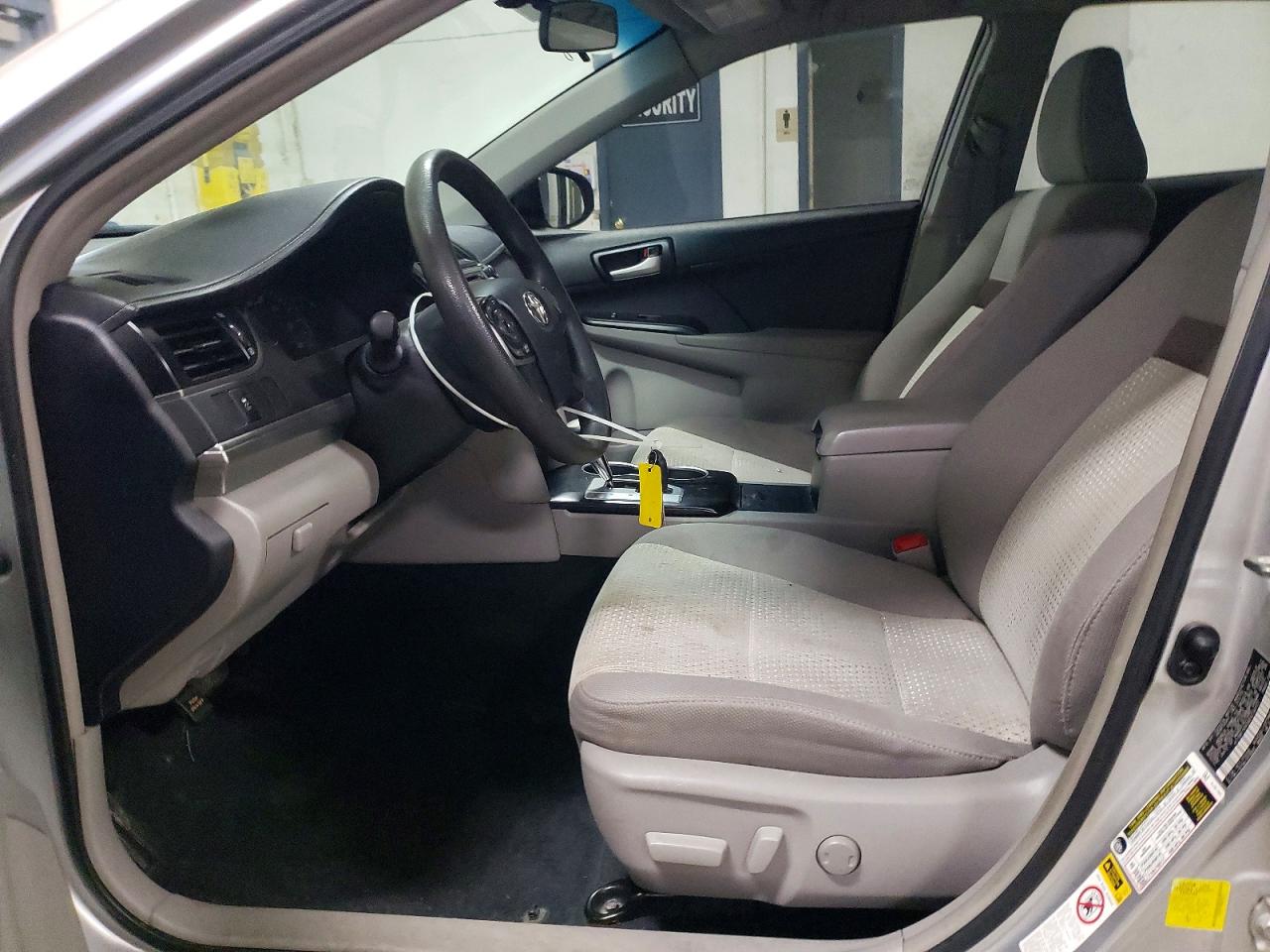2013 Toyota Camry Le Серебряный vin: 4T1BF1FK3DU219177