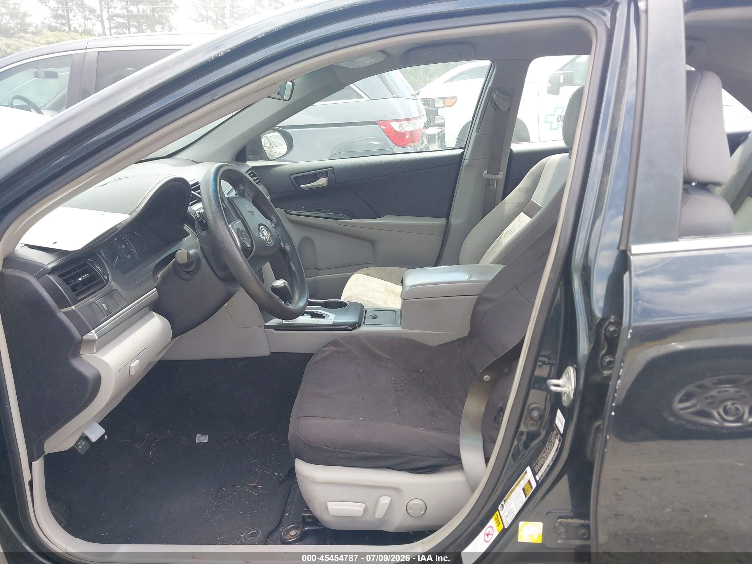 2013 Toyota Camry Le Black vin: 4T1BF1FK3DU228820