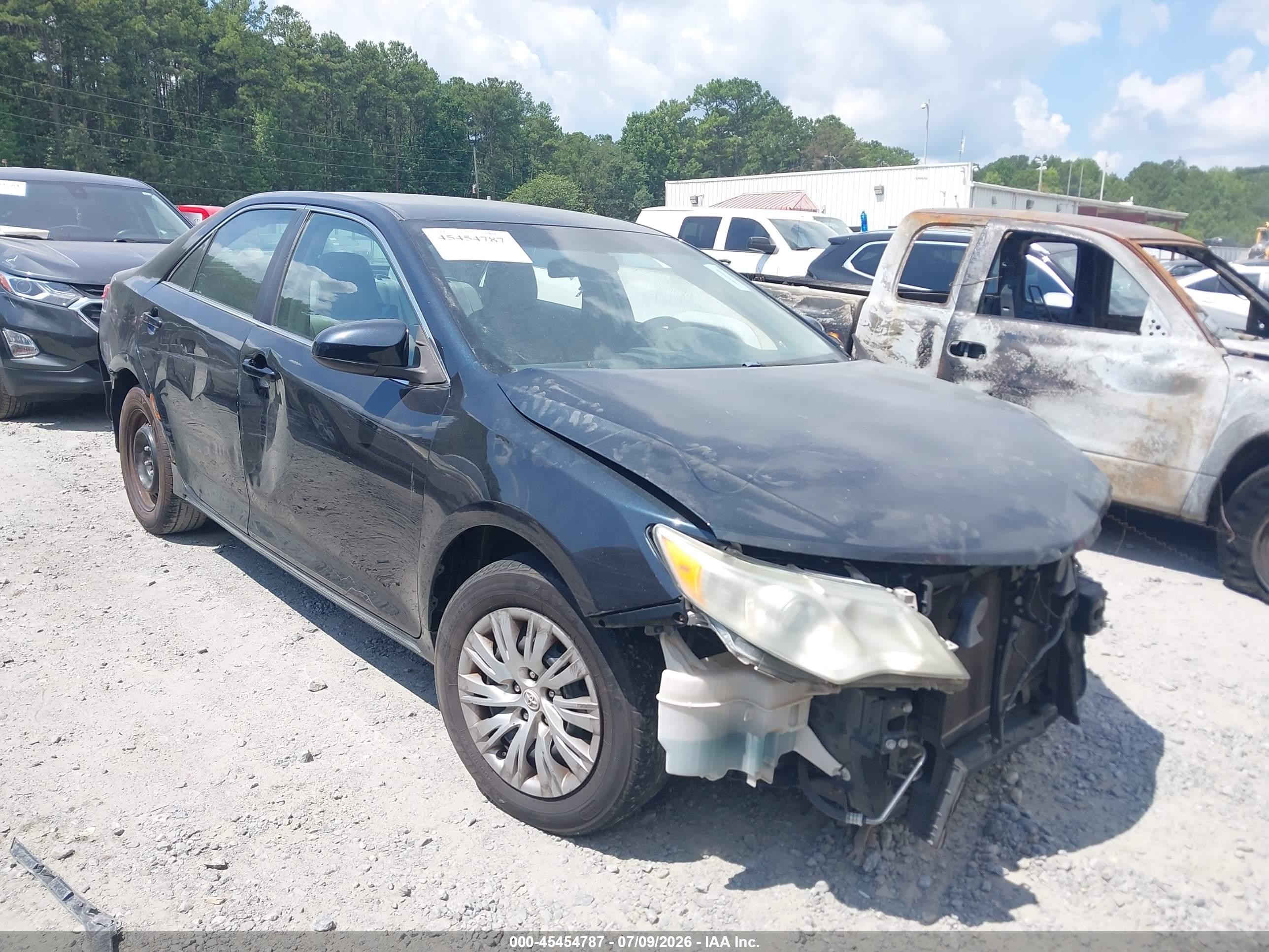 2013 Toyota Camry Le Black vin: 4T1BF1FK3DU228820