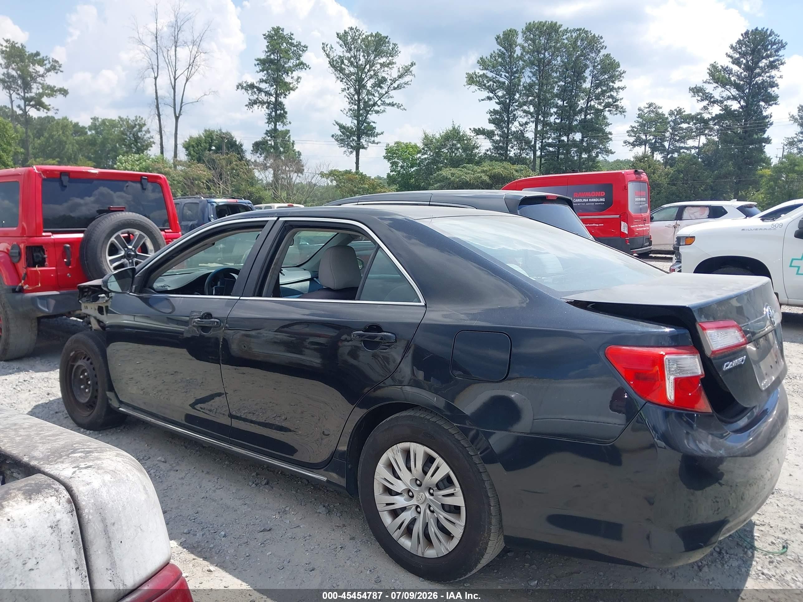 2013 Toyota Camry Le Black vin: 4T1BF1FK3DU228820
