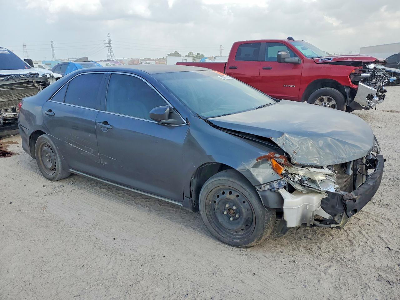 2013 Toyota Camry Le Gray vin: 4T1BF1FK3DU231250