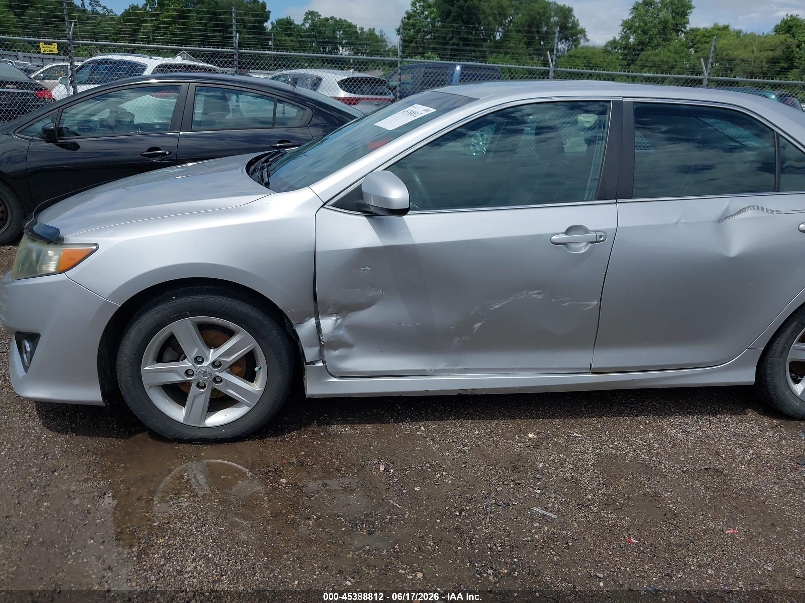 2013 Toyota Camry Se Silver vin: 4T1BF1FK3DU238943