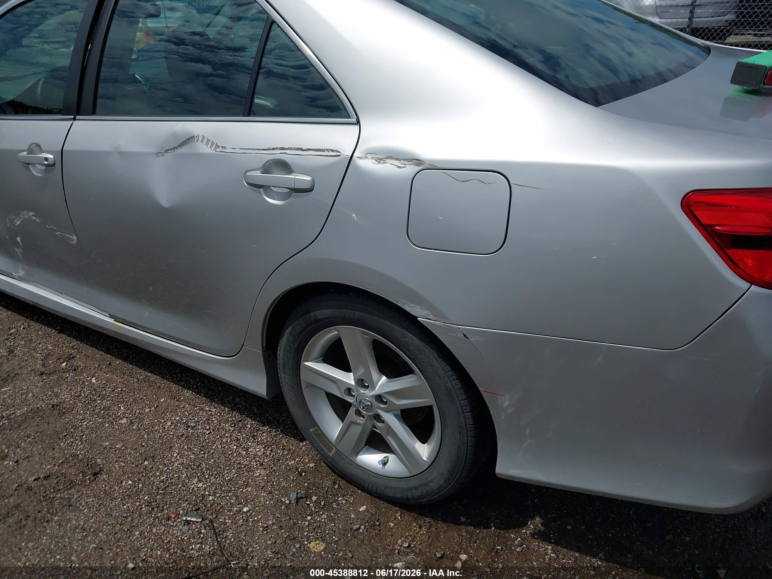 2013 Toyota Camry Se Silver vin: 4T1BF1FK3DU238943