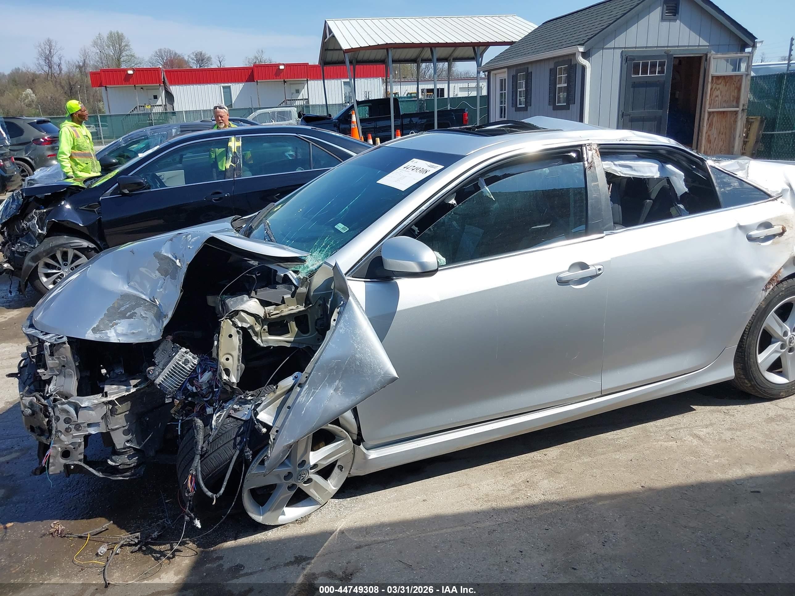 2013 Toyota Camry Se Серебряный vin: 4T1BF1FK3DU255418