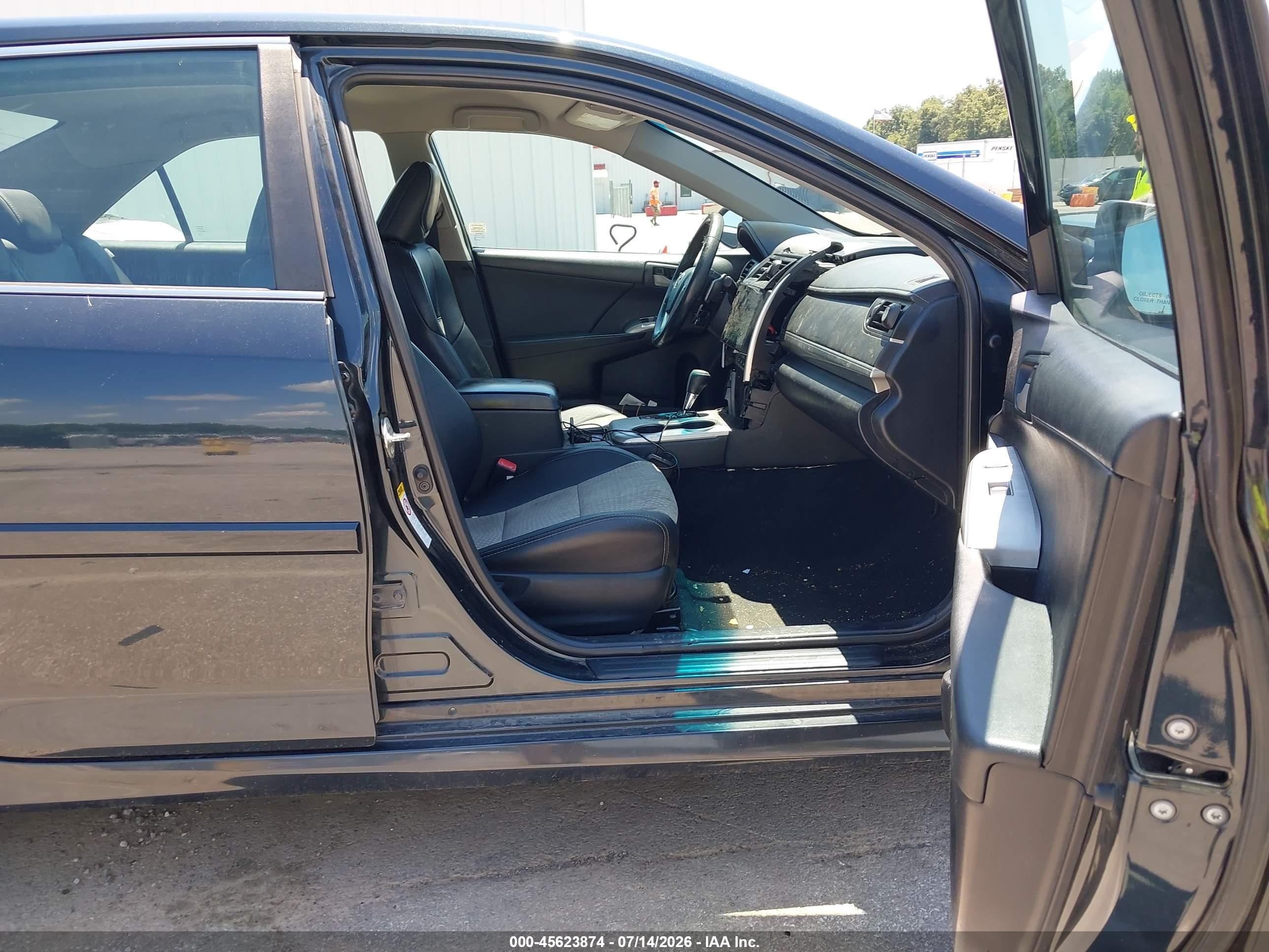 2013 Toyota Camry Se Blue vin: 4T1BF1FK3DU258223