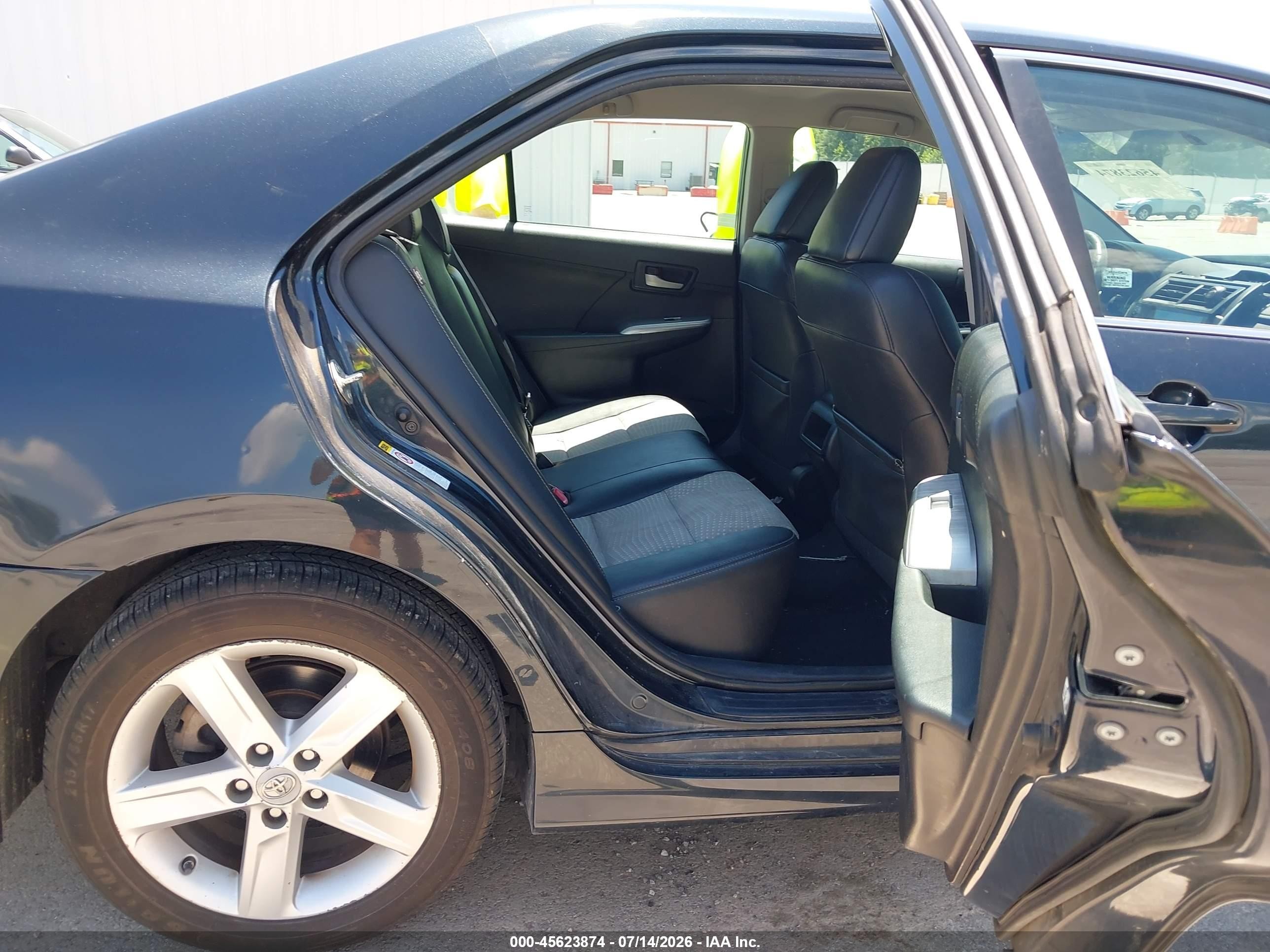 2013 Toyota Camry Se Blue vin: 4T1BF1FK3DU258223