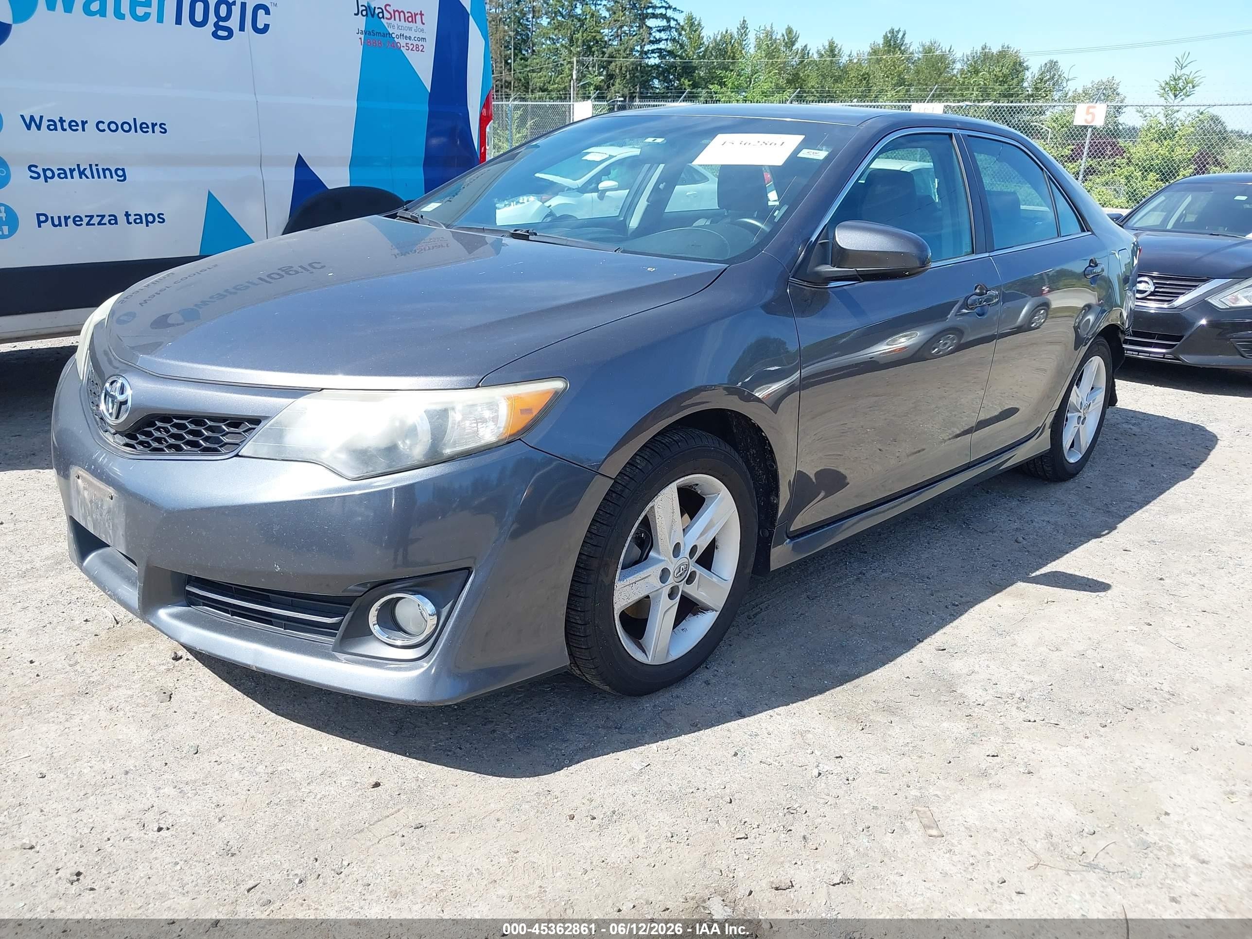 2013 Toyota Camry Se Gray vin: 4T1BF1FK3DU264944