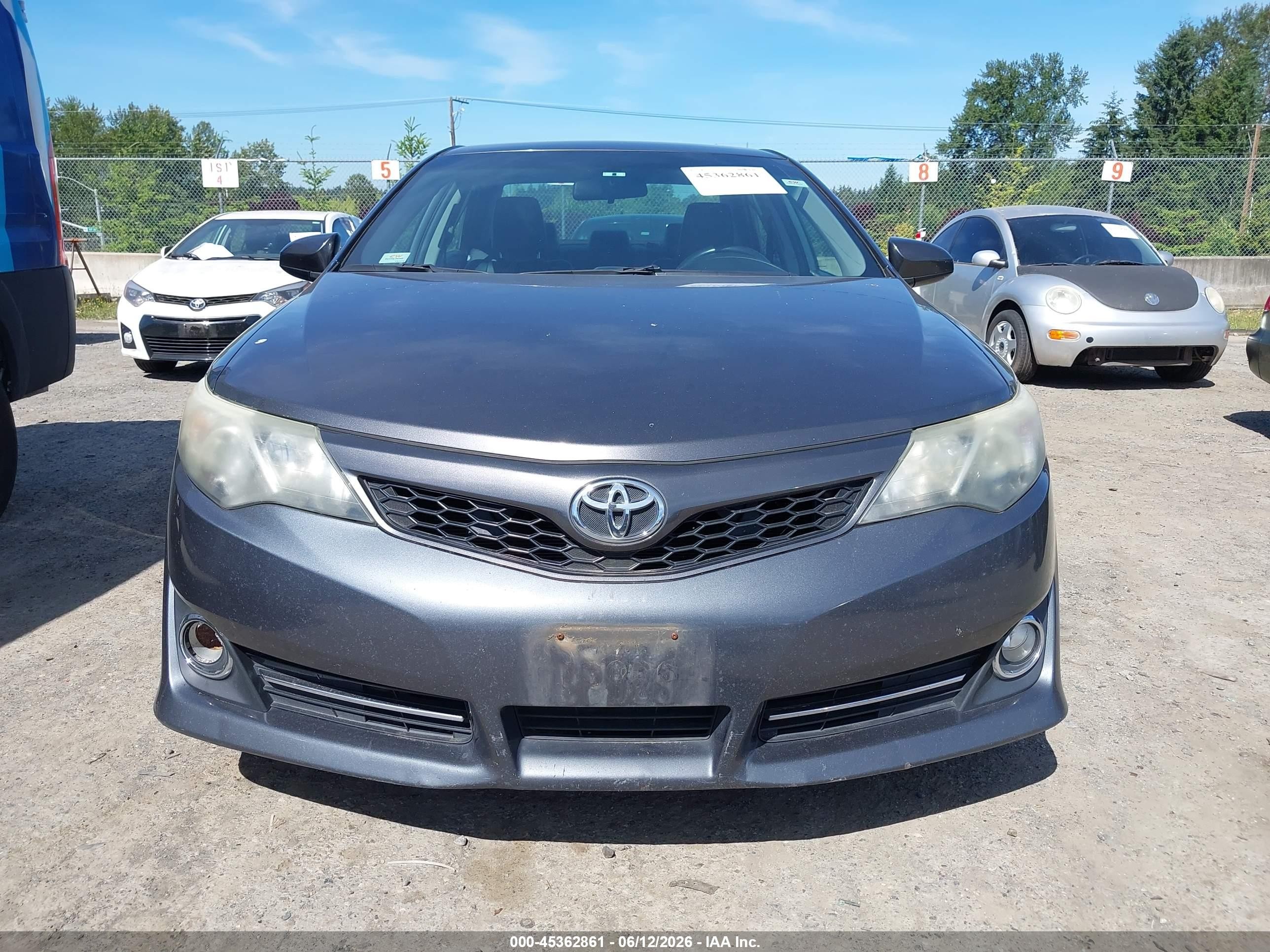2013 Toyota Camry Se Gray vin: 4T1BF1FK3DU264944