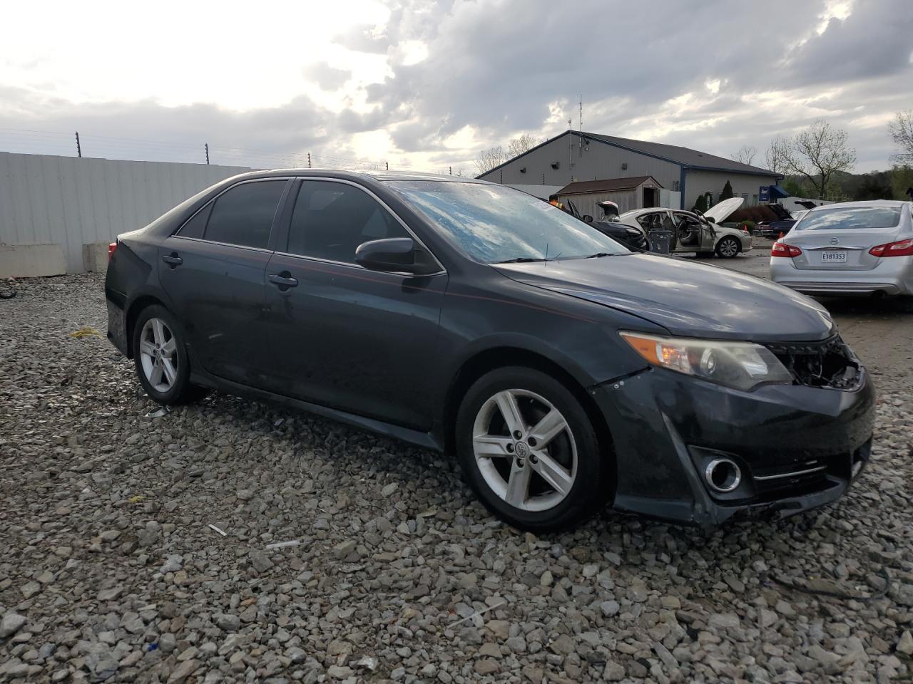 2013 Toyota Camry Se Черный vin: 4T1BF1FK3DU268492 Damage: Right Front Door, Dent(S) W/ Paint Dmg, 1 To 2 Inches