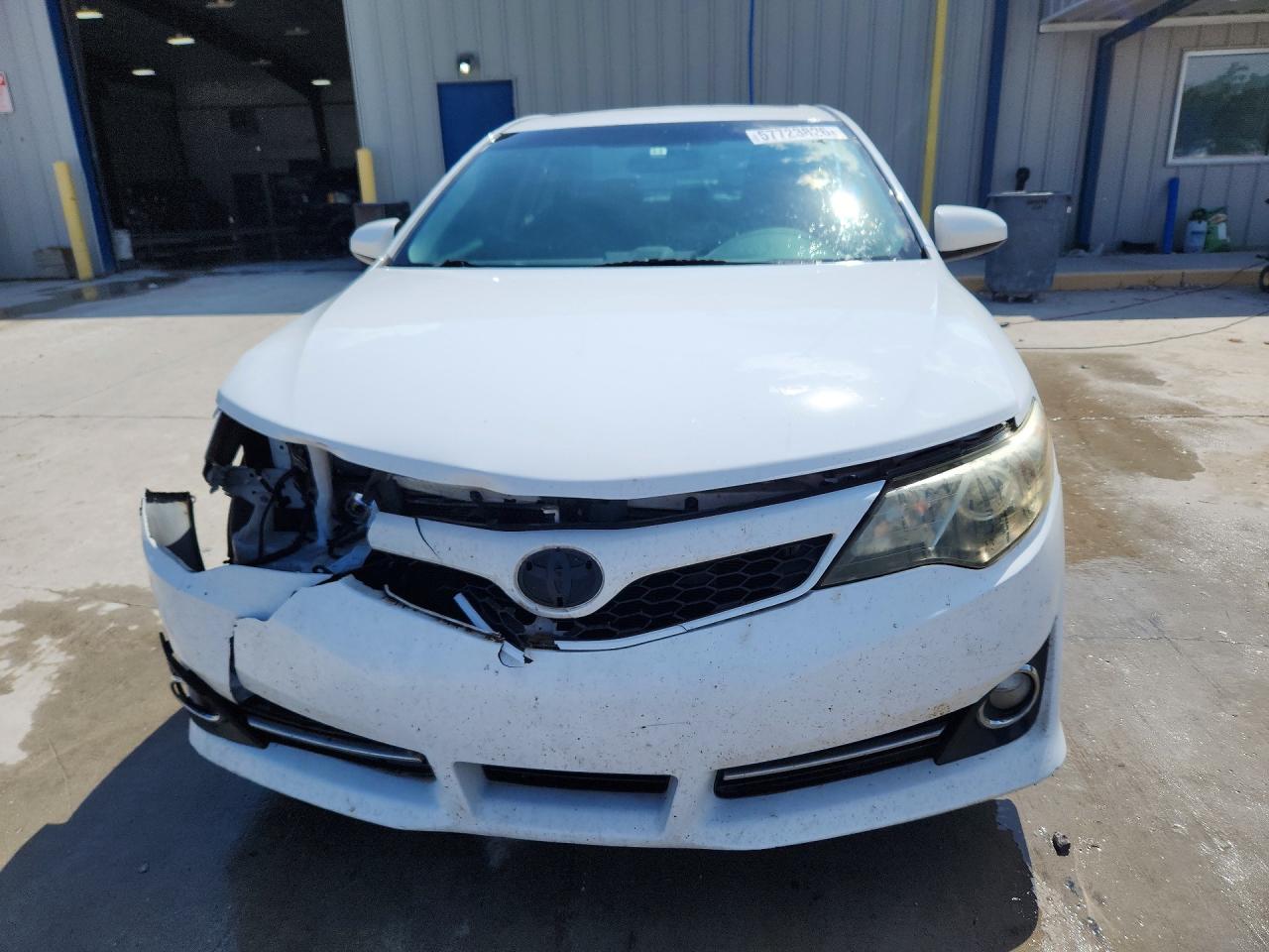 2013 Toyota Camry Se White vin: 4T1BF1FK3DU278486