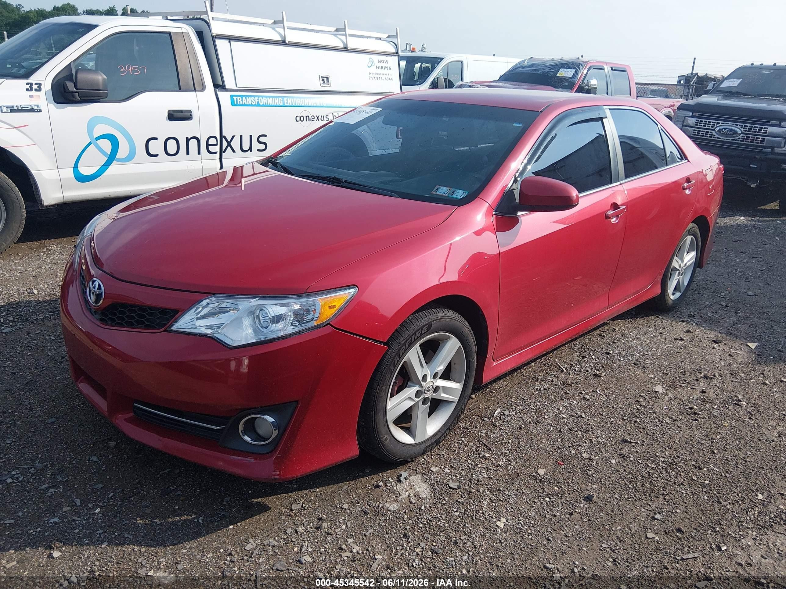 2013 Toyota Camry Se Красный vin: 4T1BF1FK3DU643619