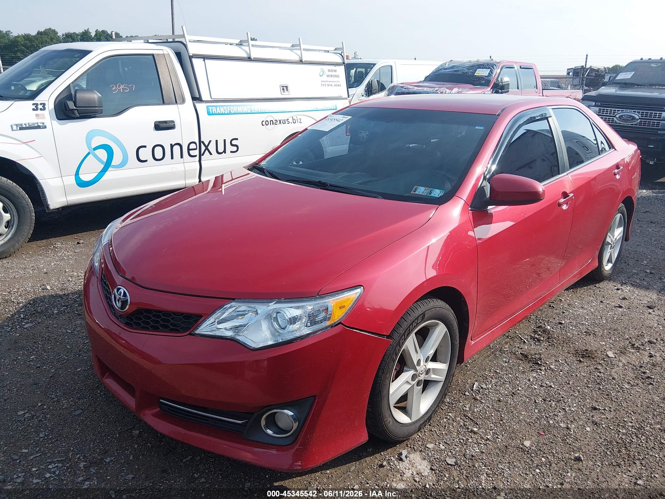 2013 Toyota Camry Se Красный vin: 4T1BF1FK3DU643619