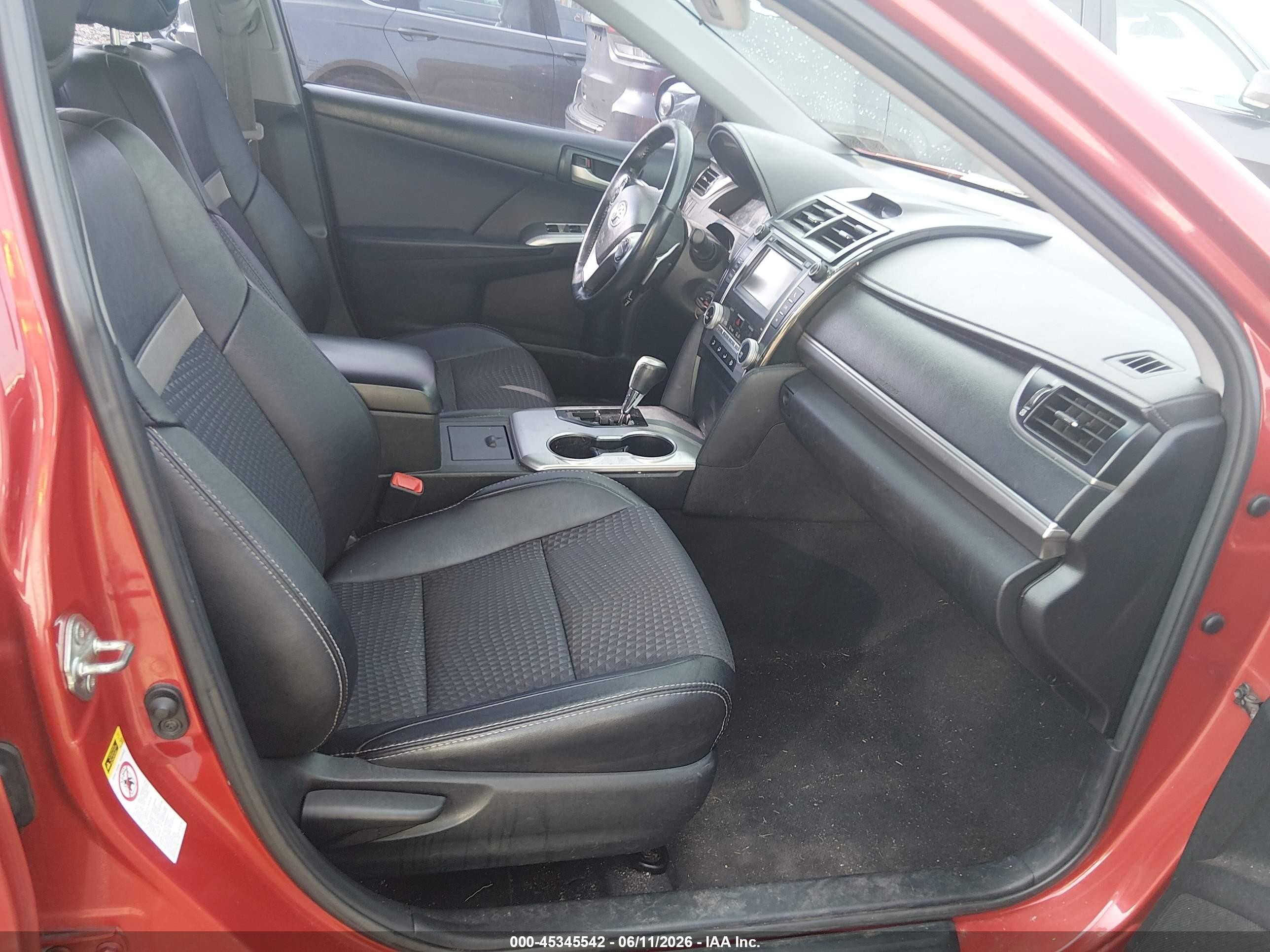 2013 Toyota Camry Se Красный vin: 4T1BF1FK3DU643619