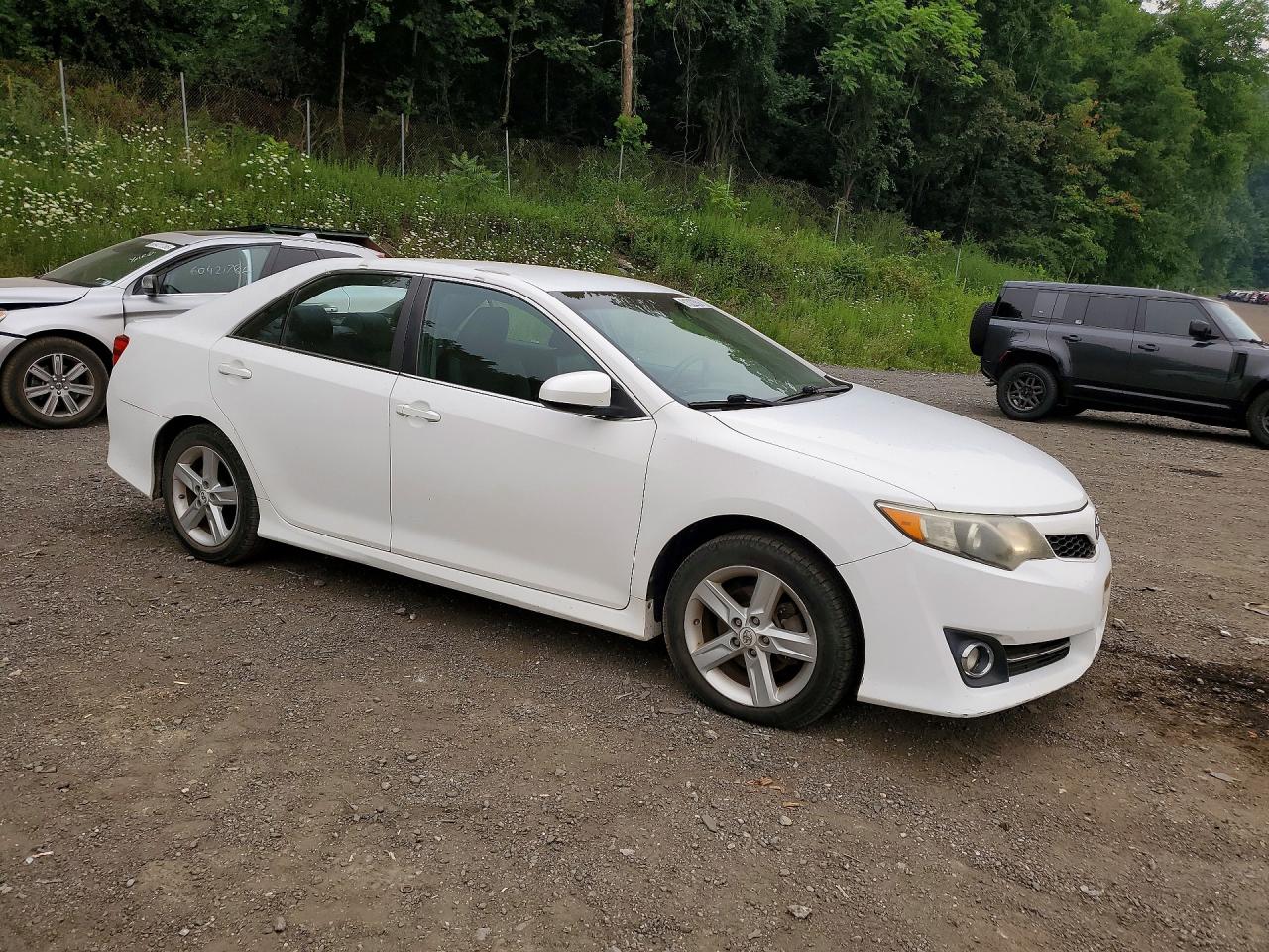 2013 Toyota Camry Se White vin: 4T1BF1FK3DU652479