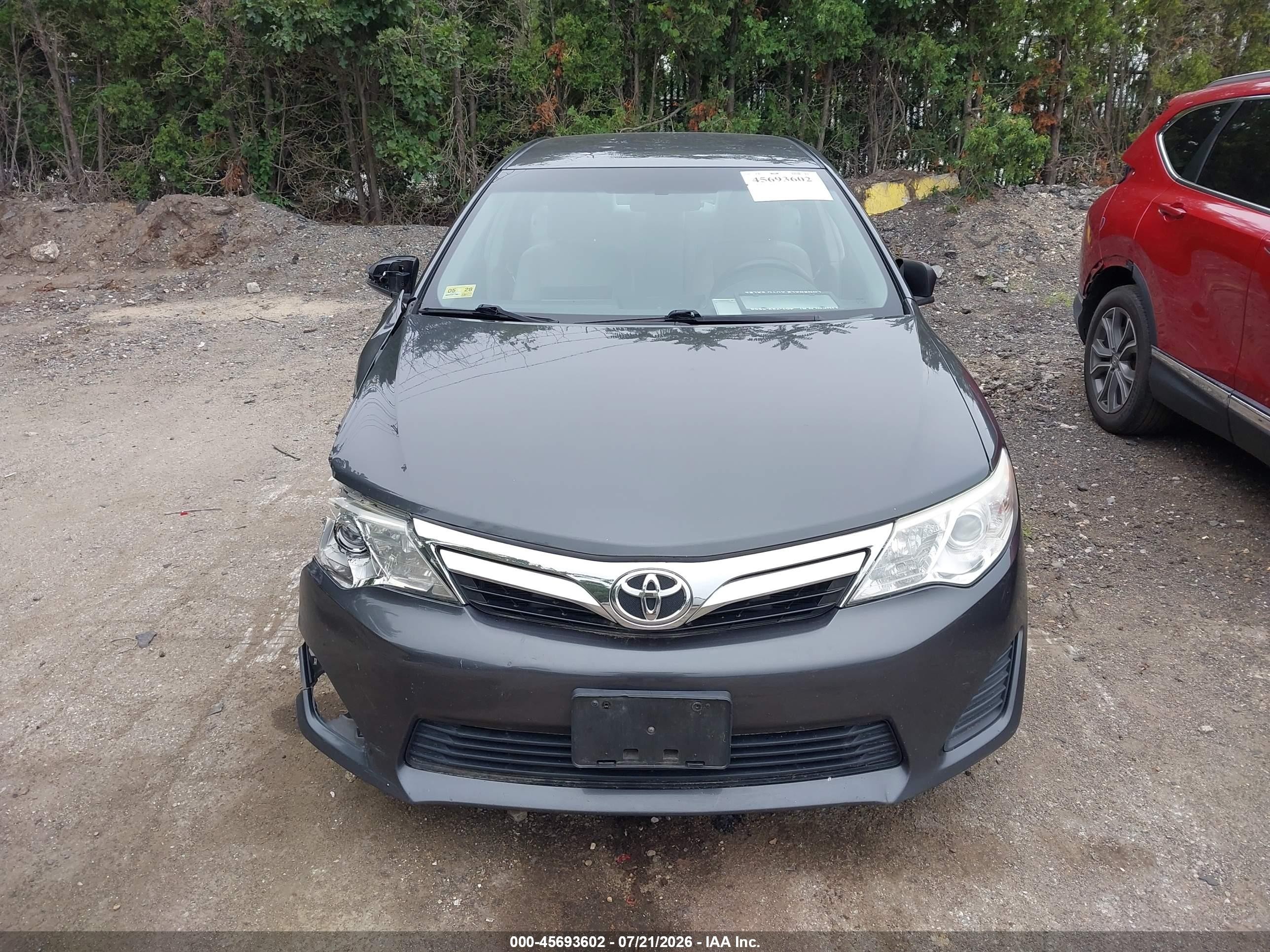 2013 Toyota Camry Le Серый vin: 4T1BF1FK3DU655589
