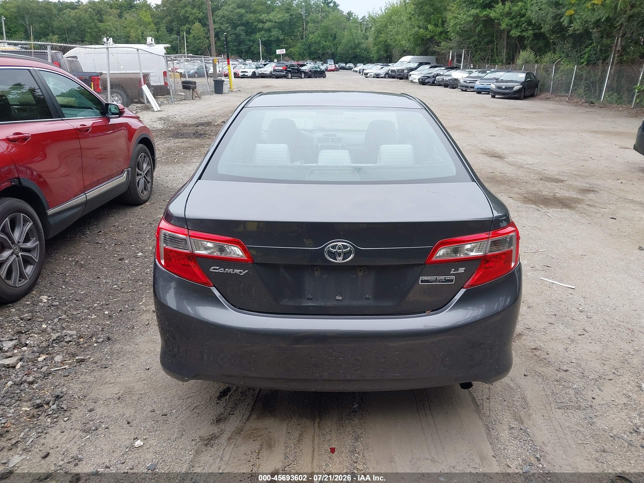 2013 Toyota Camry Le Серый vin: 4T1BF1FK3DU655589
