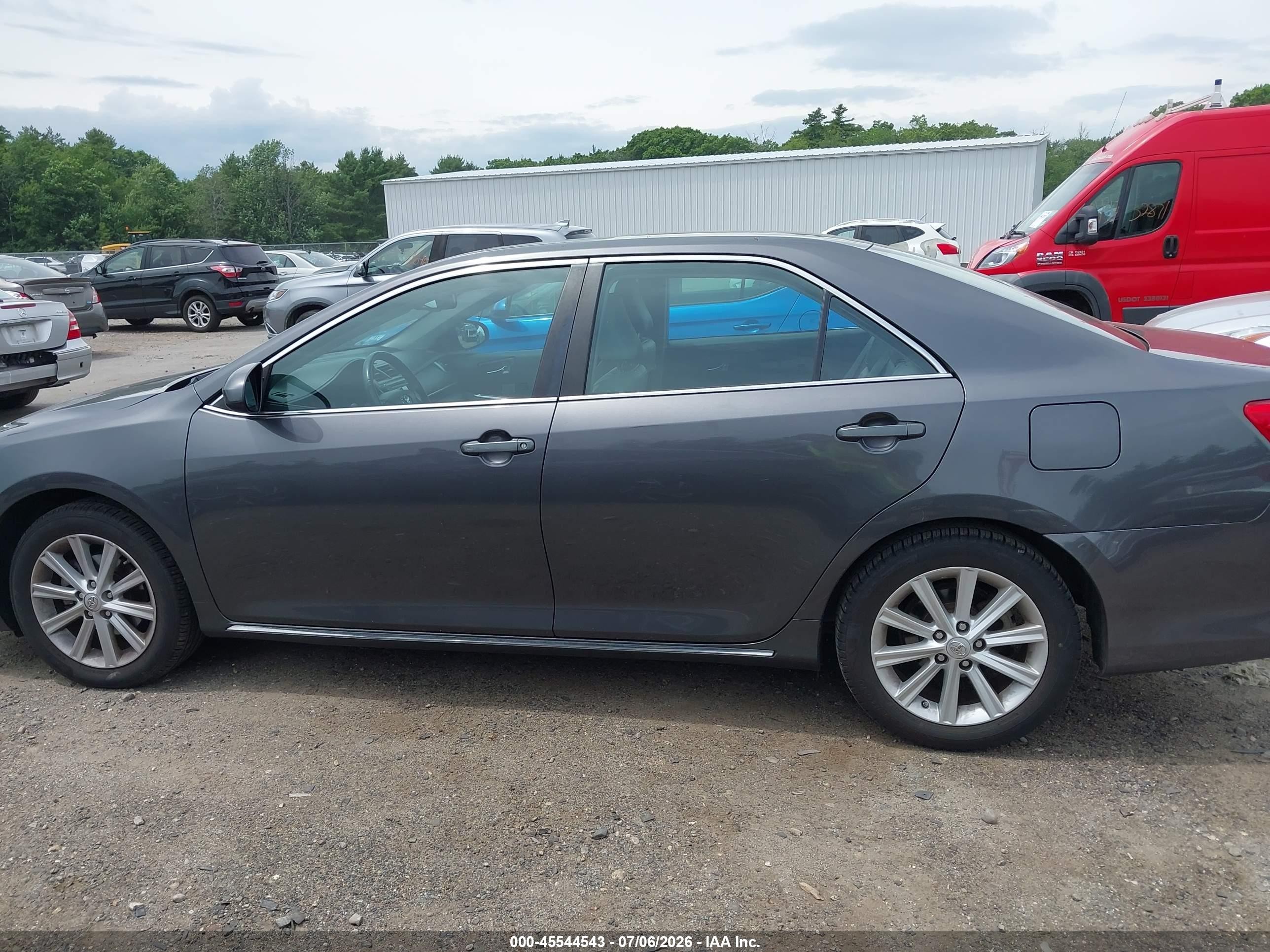 2013 Toyota Camry Xle Gray vin: 4T1BF1FK3DU669945