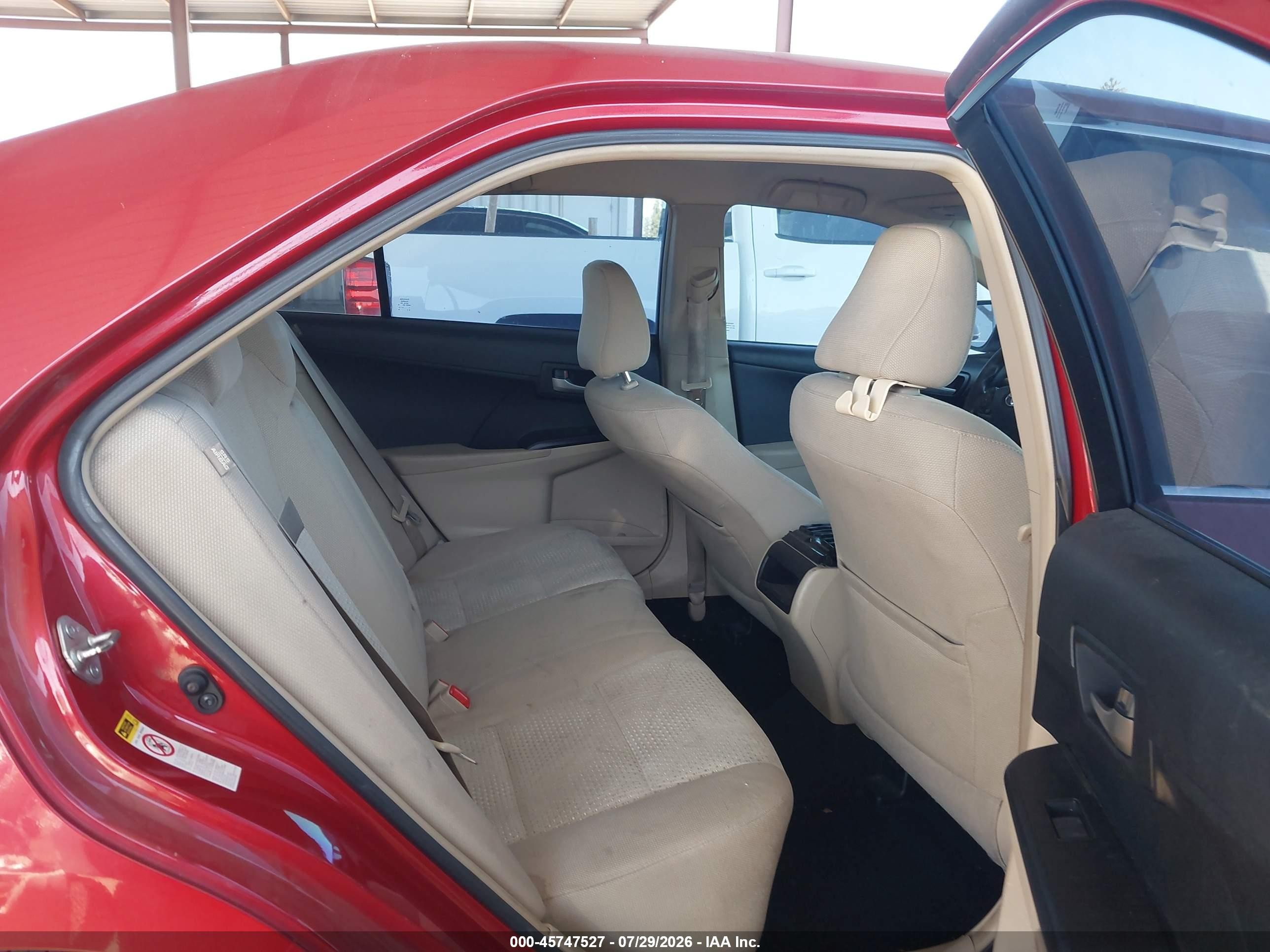 2013 Toyota Camry Le Red vin: 4T1BF1FK3DU670223