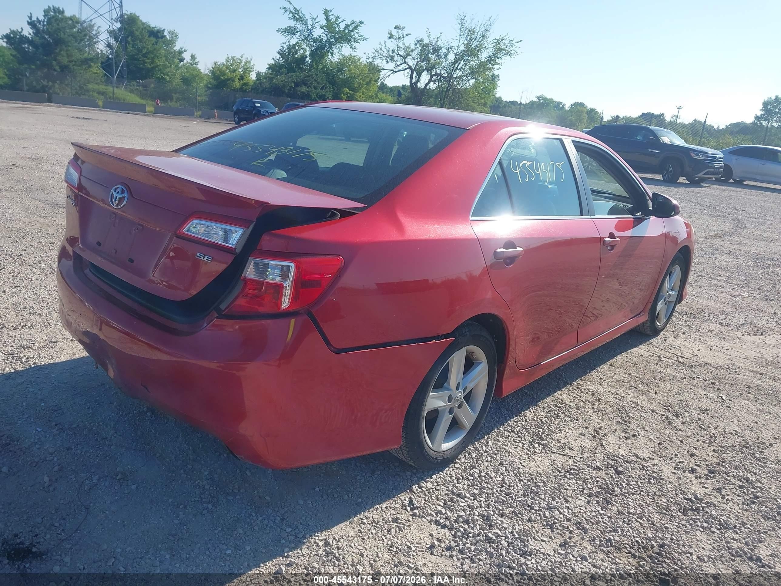 2013 Toyota Camry Se Red vin: 4T1BF1FK3DU677673