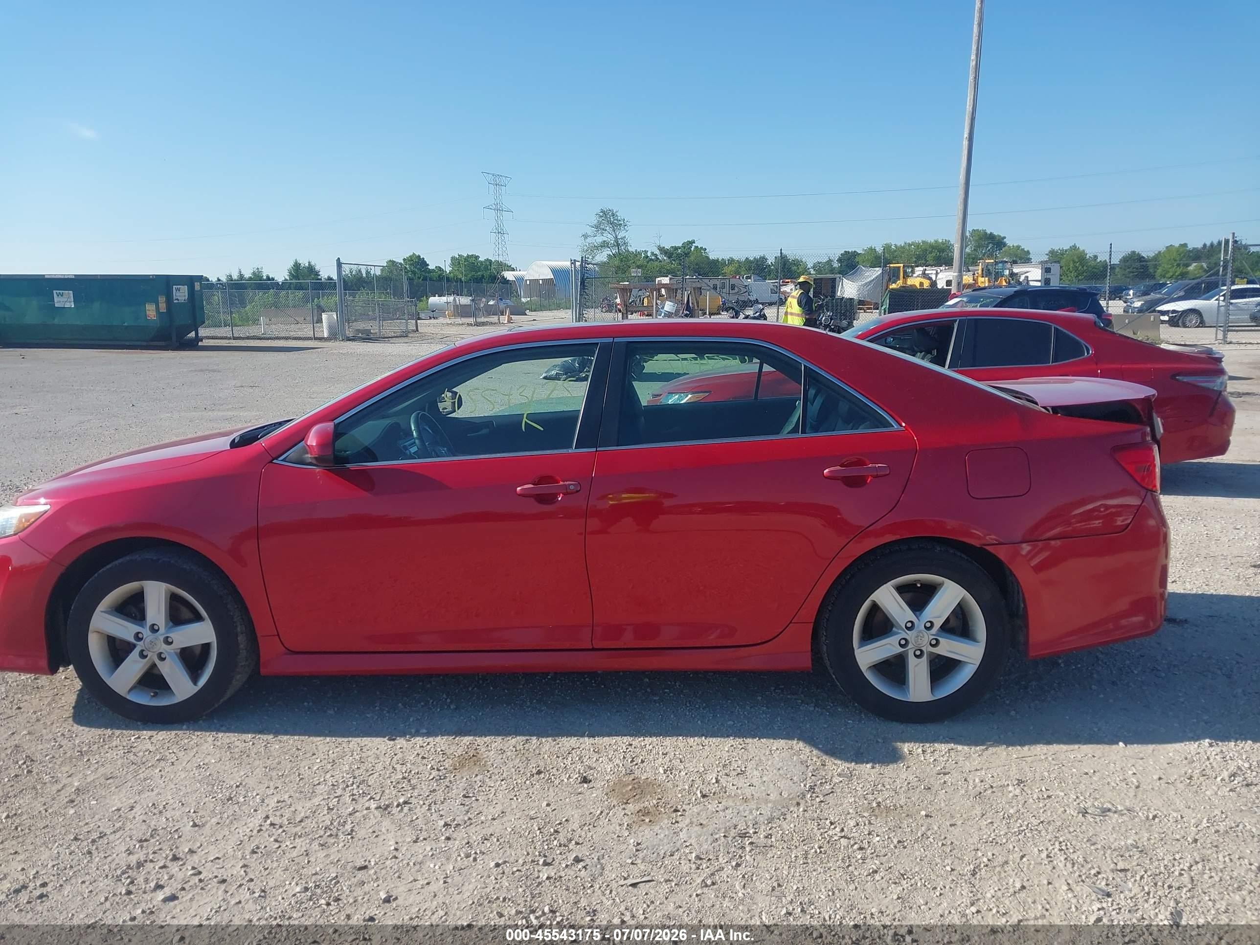 2013 Toyota Camry Se Red vin: 4T1BF1FK3DU677673