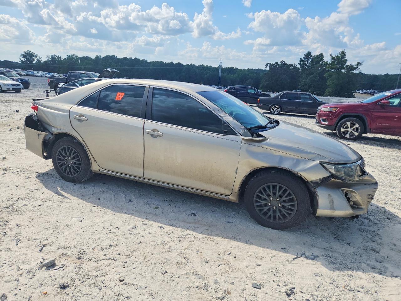 2013 Toyota Camry Le Beige vin: 4T1BF1FK3DU680668