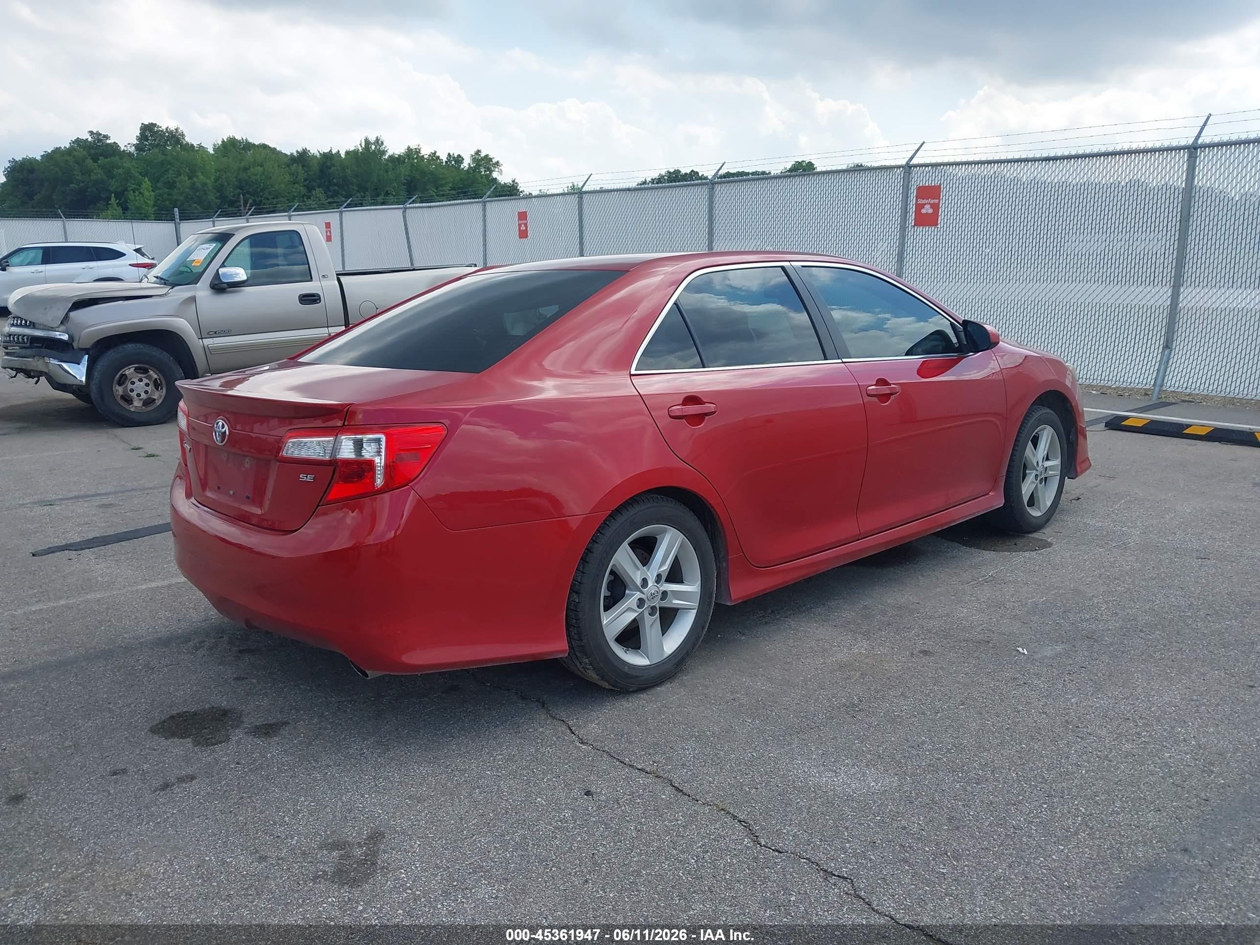 2013 Toyota Camry Se Red vin: 4T1BF1FK3DU696286