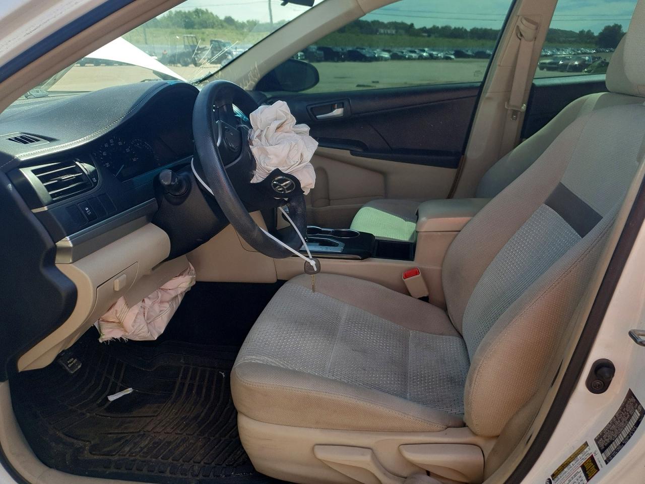 2013 Toyota Camry L White vin: 4T1BF1FK3DU704029